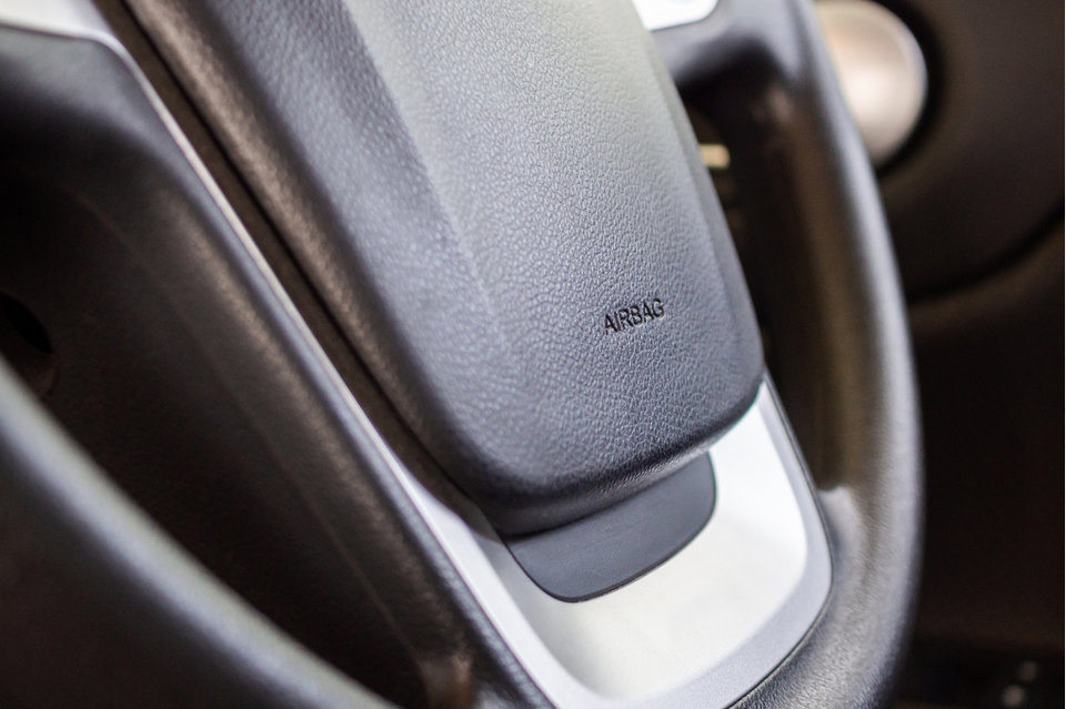 The Importance of Driver Airbags: Enhancing Road Safety