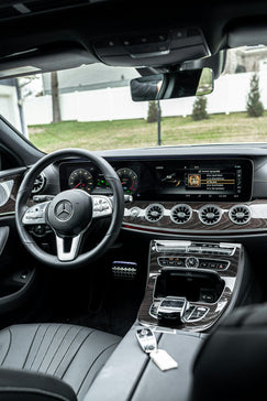 Stay Safe on the Road: Why an Airbag in Your Car is Essential