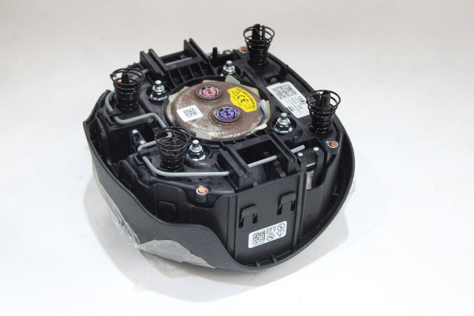 OEM Kia Driver Steering Wheel Airbag – Fits Sportage (2023–2025) – Part 80100-P1600WK – Kia – product view