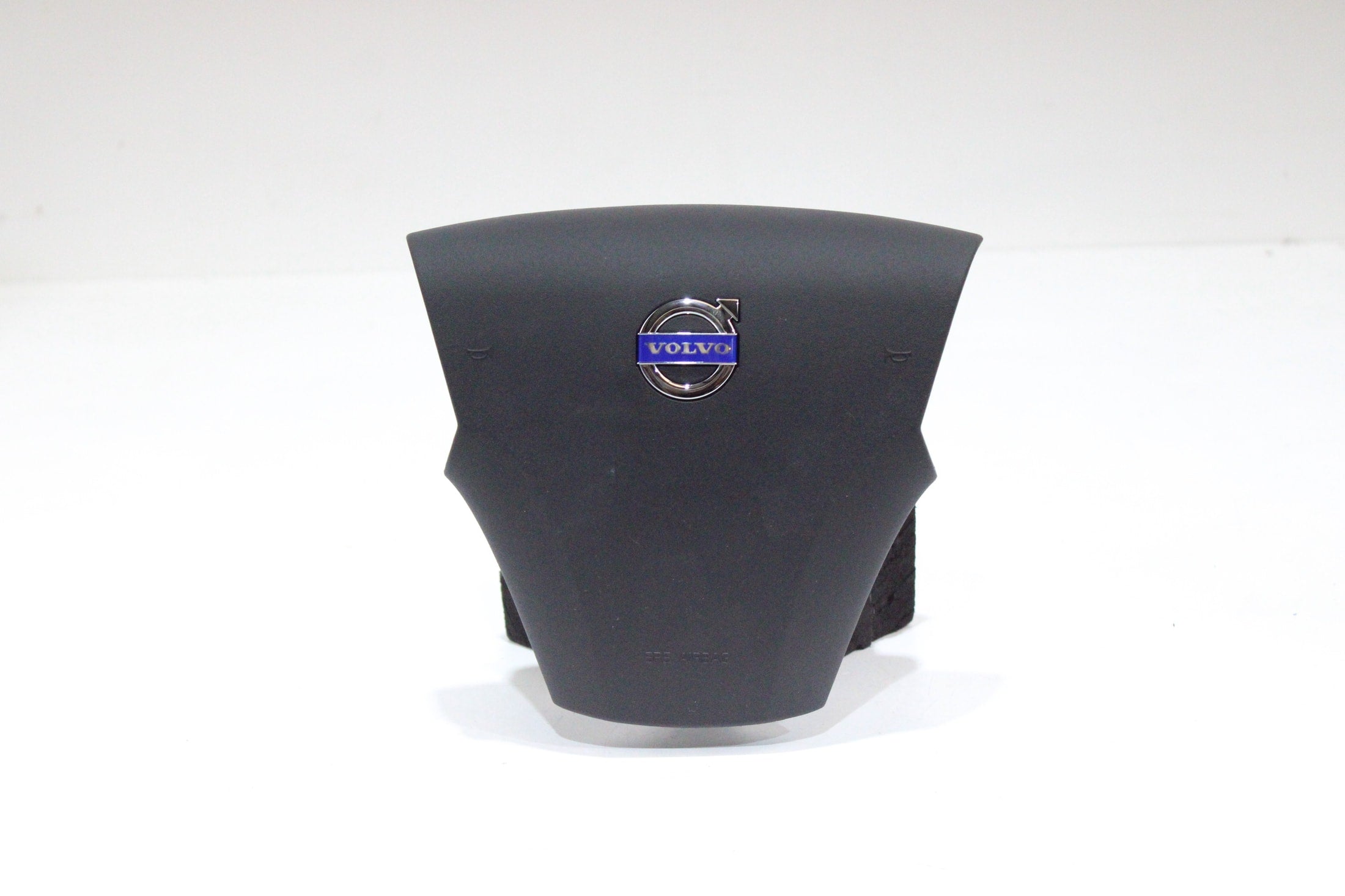 OEM Volvo Driver Steering Wheel Airbag – Fits S40, V50, C70, C30 (2005–2013) – Part 8623348 – Volvo – product view