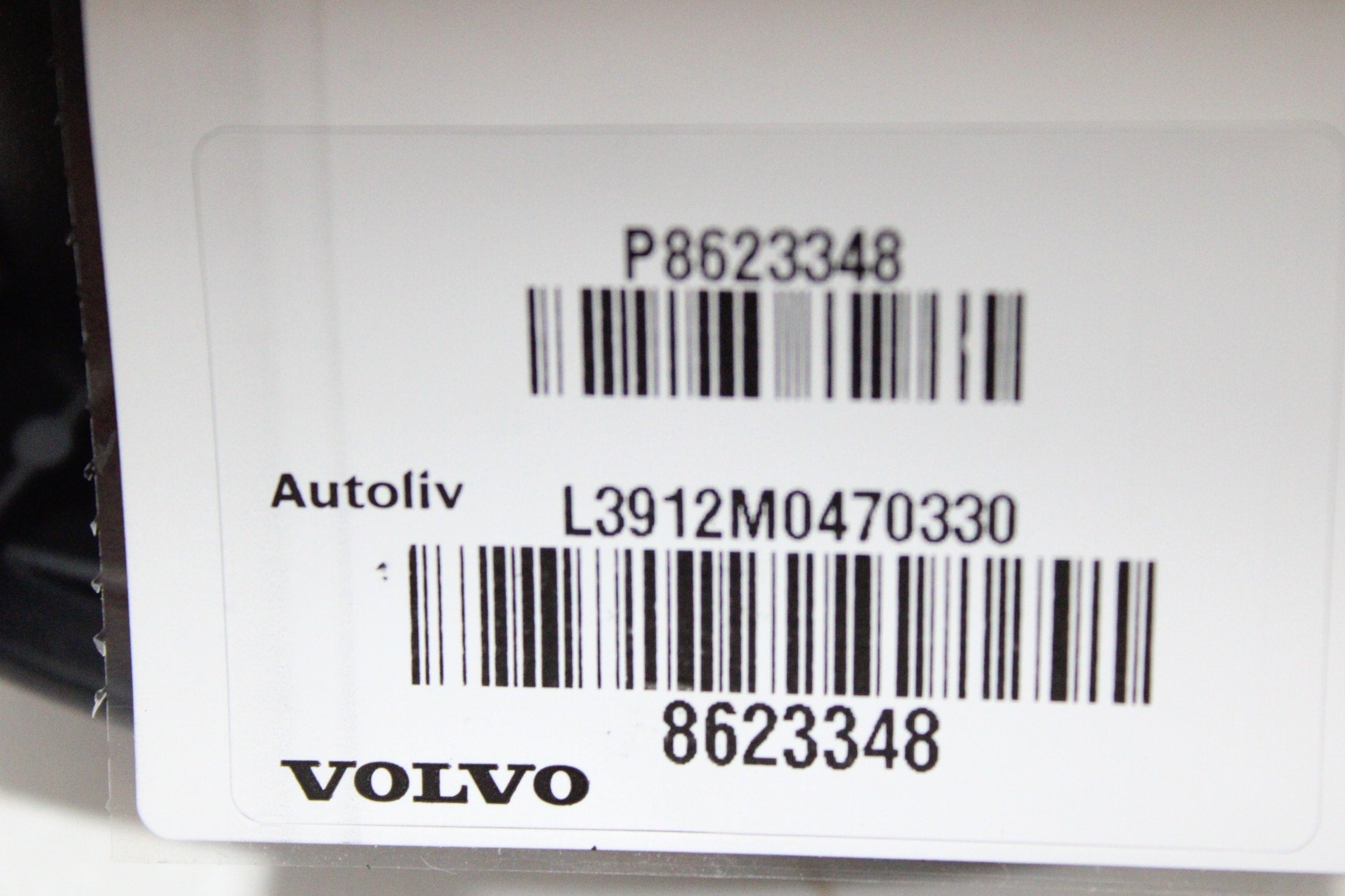 OEM Volvo Driver Steering Wheel Airbag – Fits S40, V50, C70, C30 (2005–2013) – Part 8623348 – Volvo – product view