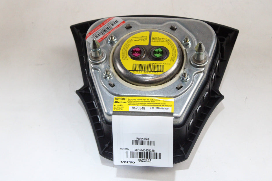OEM Volvo Driver Steering Wheel Airbag – Fits S40, V50, C70, C30 (2005–2013) – Part 8623348 – Volvo – product view