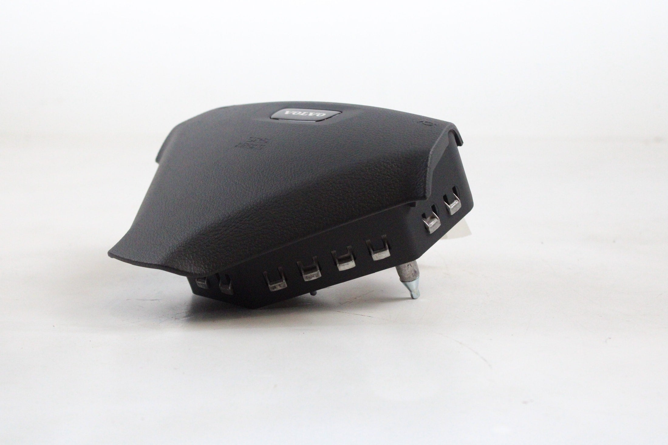 OEM Volvo Driver Steering Wheel Airbag – Fits S60, V70, XC70, C70, XC90 (2001–2004) – Part 9208345 – Volvo – product view