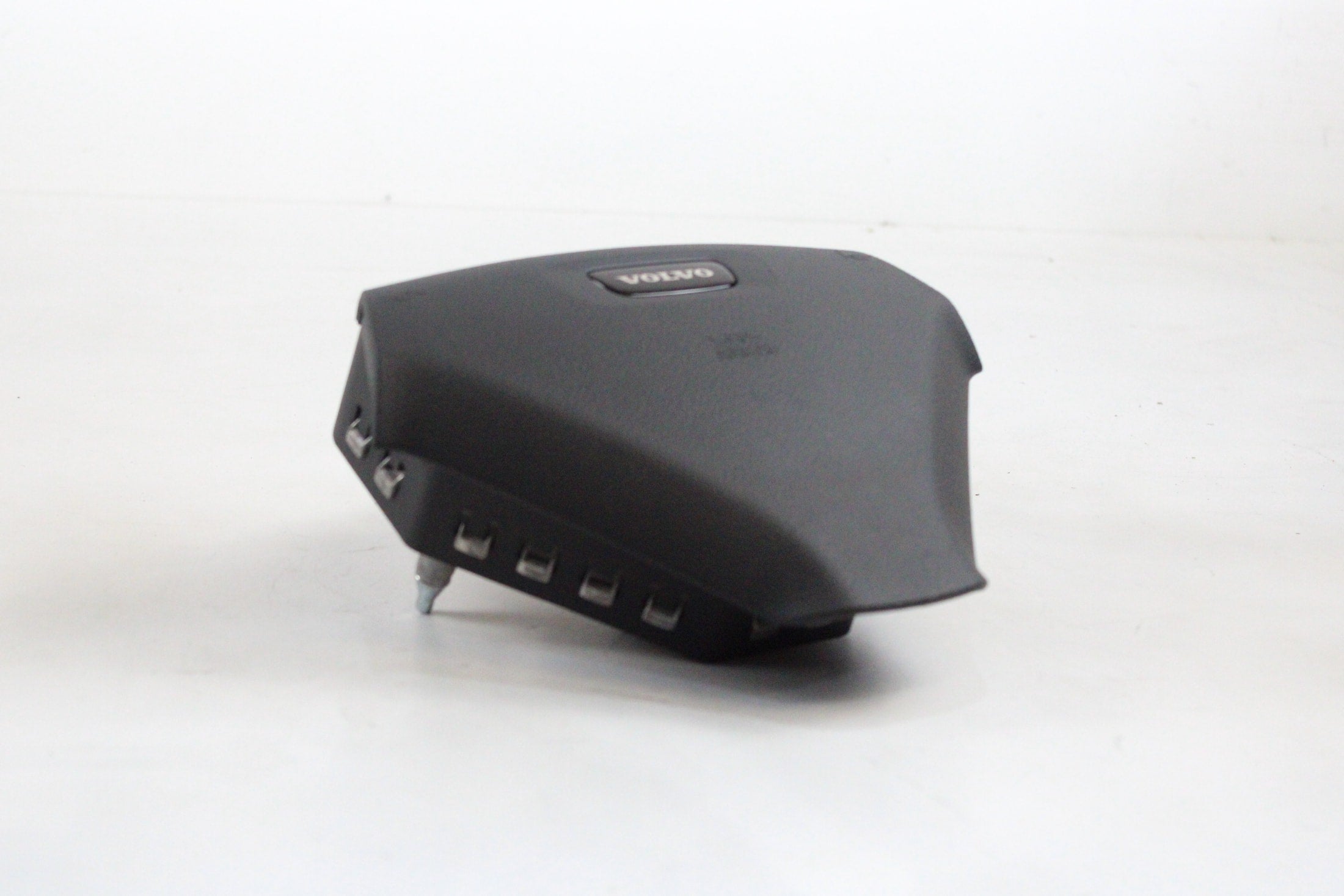 OEM Volvo Driver Steering Wheel Airbag – Fits S60, V70, XC70, C70, XC90 (2001–2004) – Part 9208345 – Volvo – product view