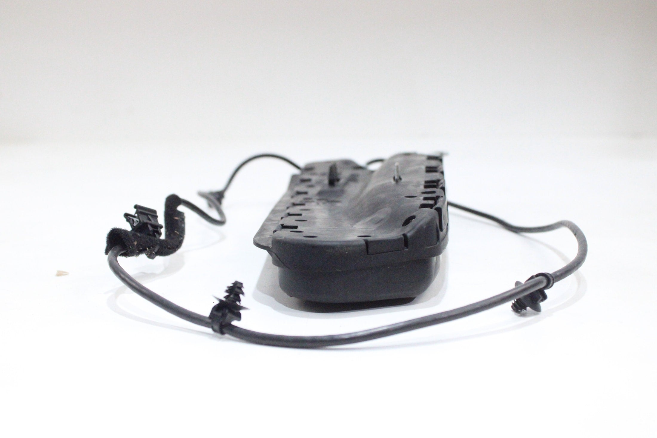 OEM Audi Driver Seat Airbag – Fits Q7 (2010–2015) – Part 4L0880241B – Audi – product view