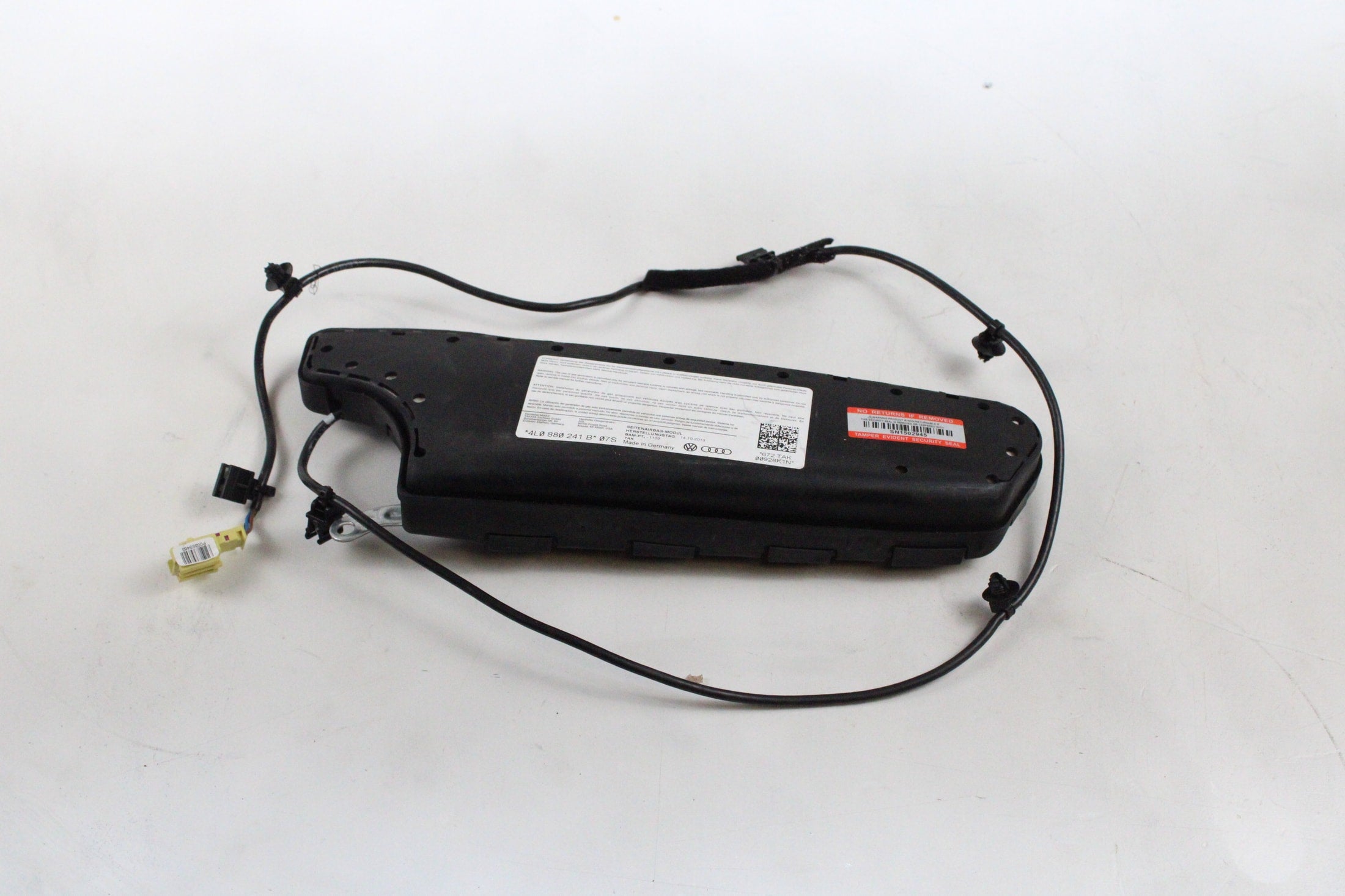 OEM Audi Driver Seat Airbag – Fits Q7 (2010–2015) – Part 4L0880241B – Audi – product view