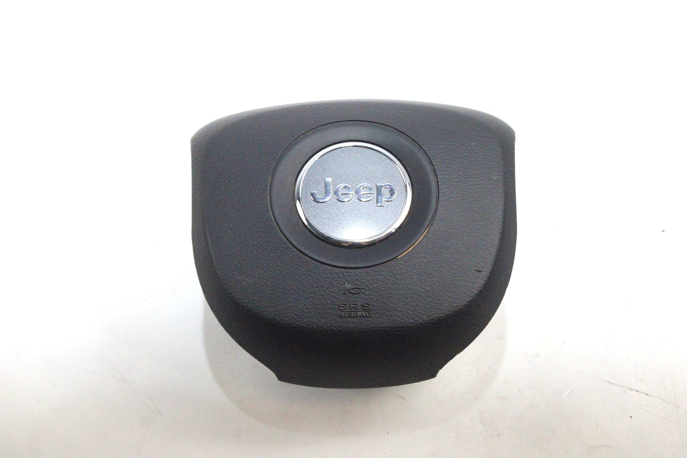 OEM Jeep Driver Steering Wheel Airbag – Fits Cherokee (2019–2023) – Part 6DZ70DX9AF – Jeep – product view