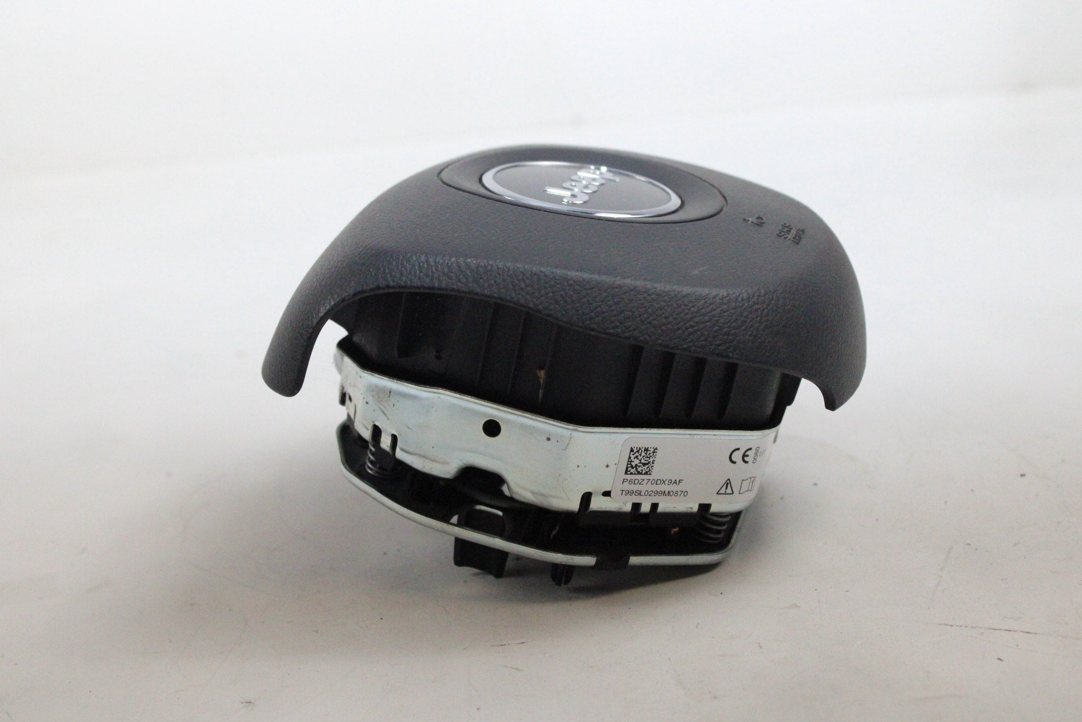 OEM Jeep Driver Steering Wheel Airbag – Fits Cherokee (2019–2023) – Part 6DZ70DX9AF – Jeep – product view
