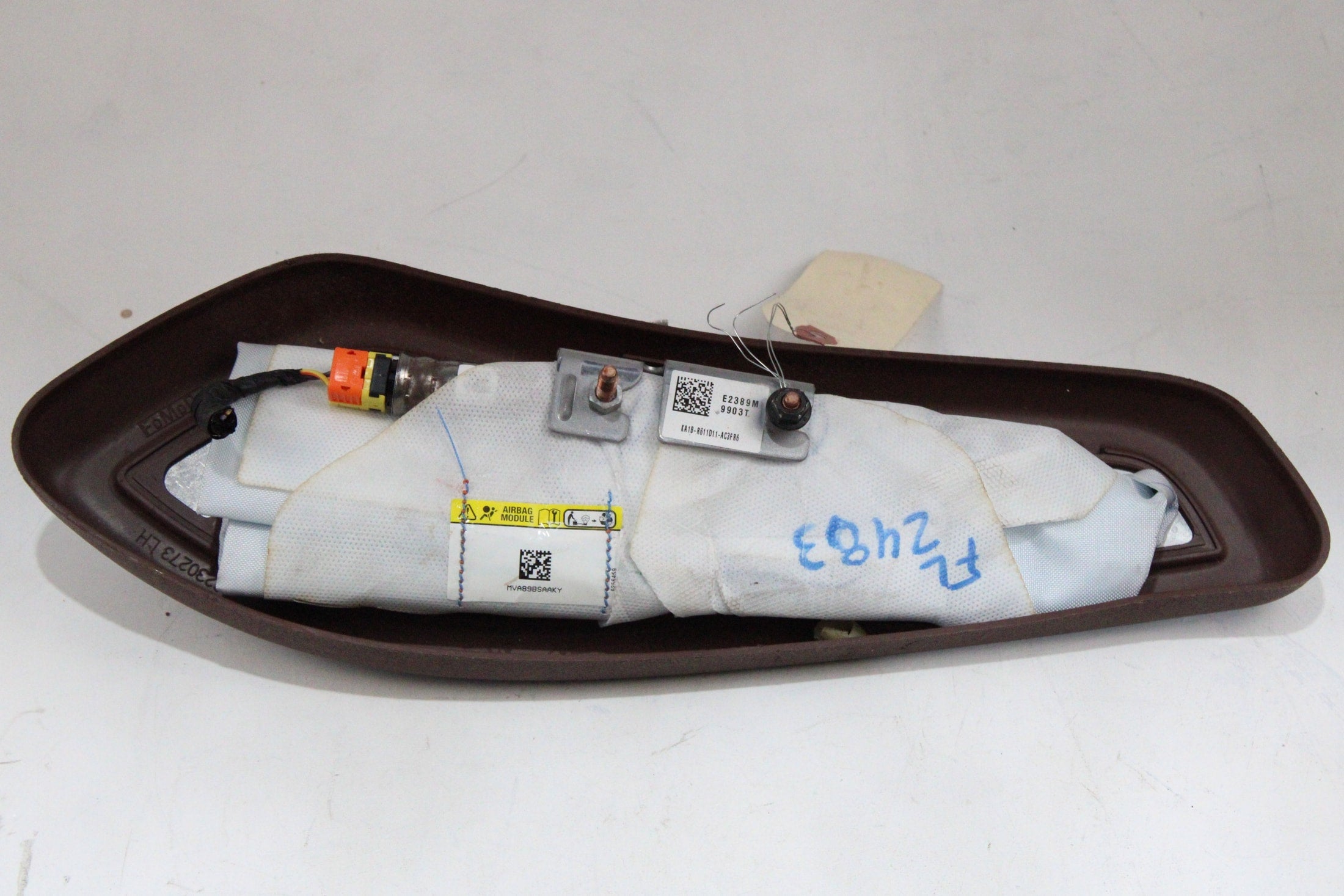 OEM Lincoln Driver Seat Airbag – Fits Nautilus (2019–2023) – Part KA1B-R611D11-AC3FR6 – Lincoln – product view