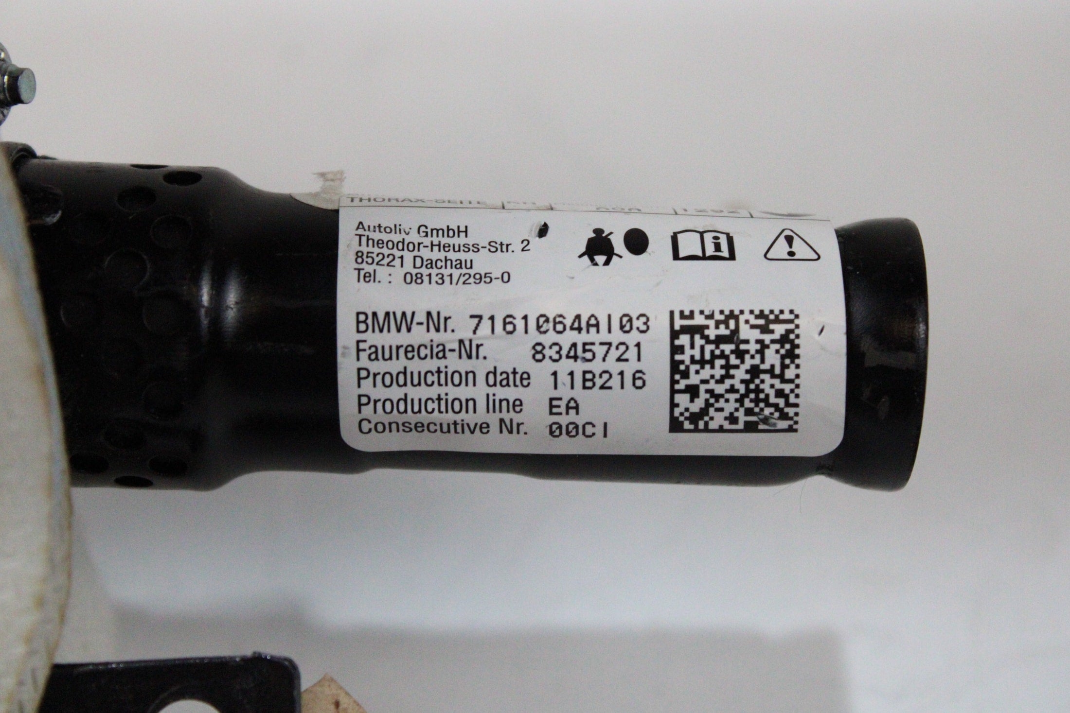OEM BMW Side Airbag – Fits X5, X7 (2007–2014) – Part 52107161063 – BMW – product view