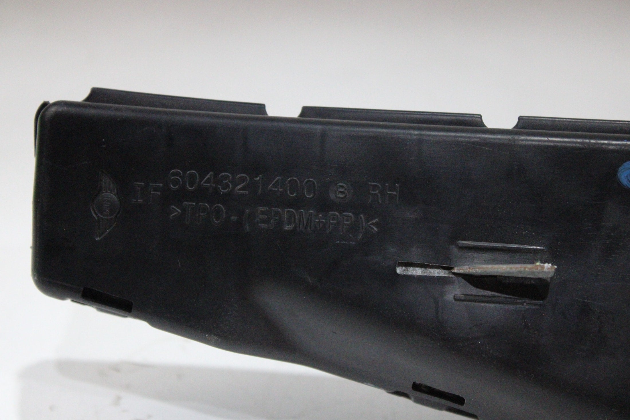 OEM MINI Passenger Seat Airbag – Fits Cooper Coupe (2011–2015) – Part 52102759572 – MINI – product view