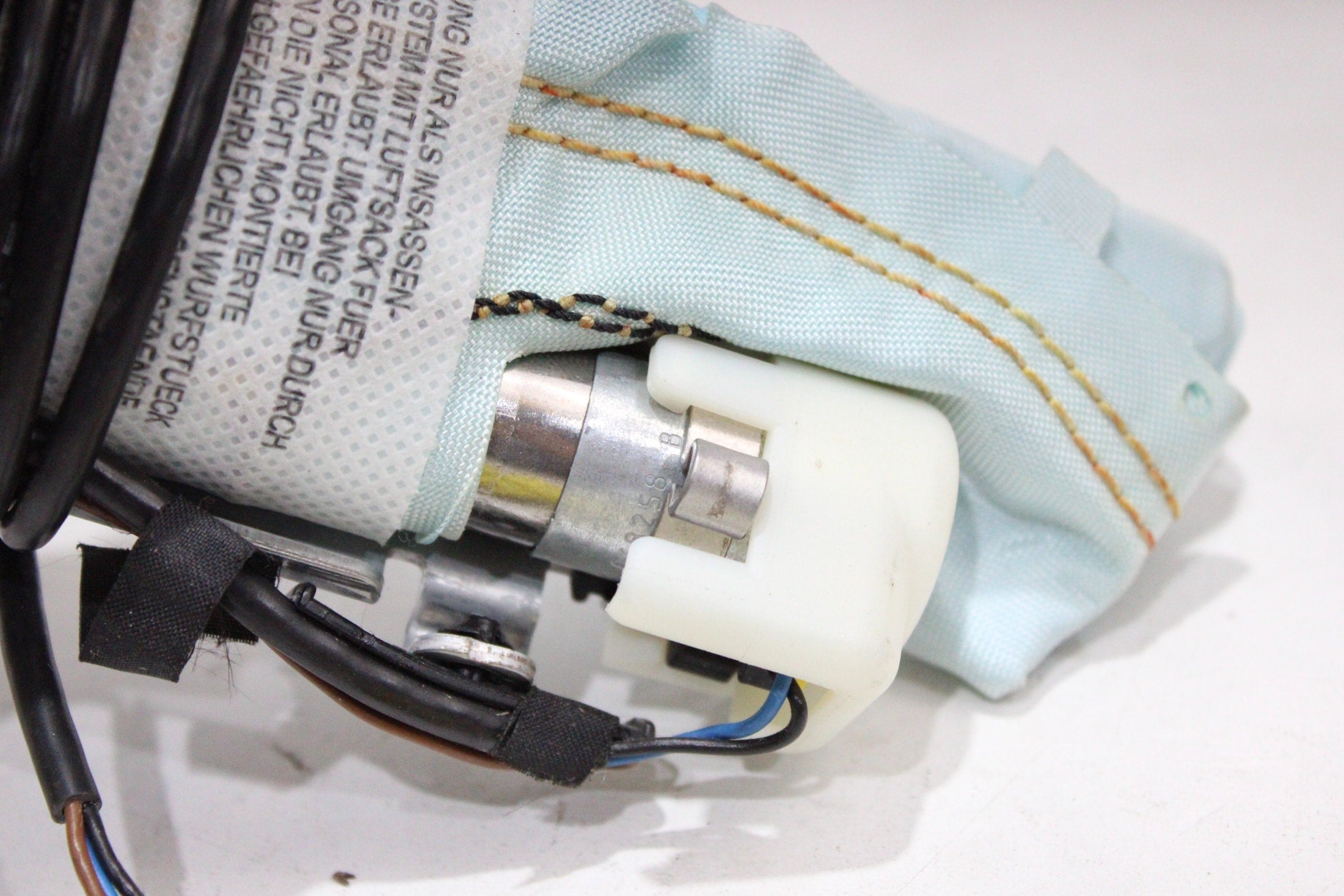 OEM Audi Side Airbag – Fits Q3 (2015–2018) – Part 8U0 880 241 D – Audi – product view