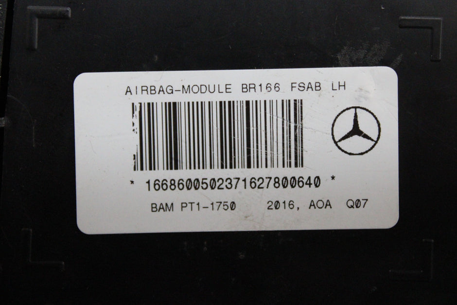 OEM Mercedes-Benz Driver Seat Airbag – Fits ML500, GLE350, GLS450 (2012–2019) – Part A1668600502 – Mercedes-Benz – product view