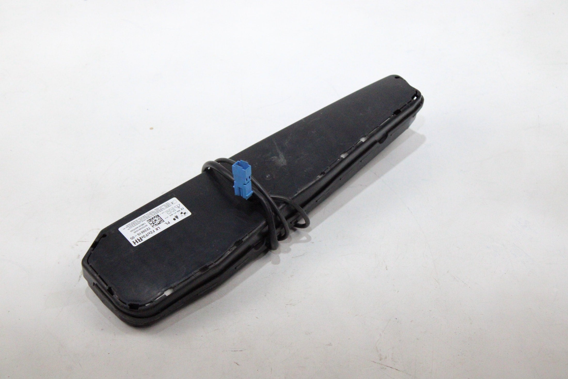 OEM BMW Passenger Seat Airbag – Fits 3 Series (2012–2019) and 4 Series Gran Coupe (2015–2020) – Part 7239616-05 – BMW – product view