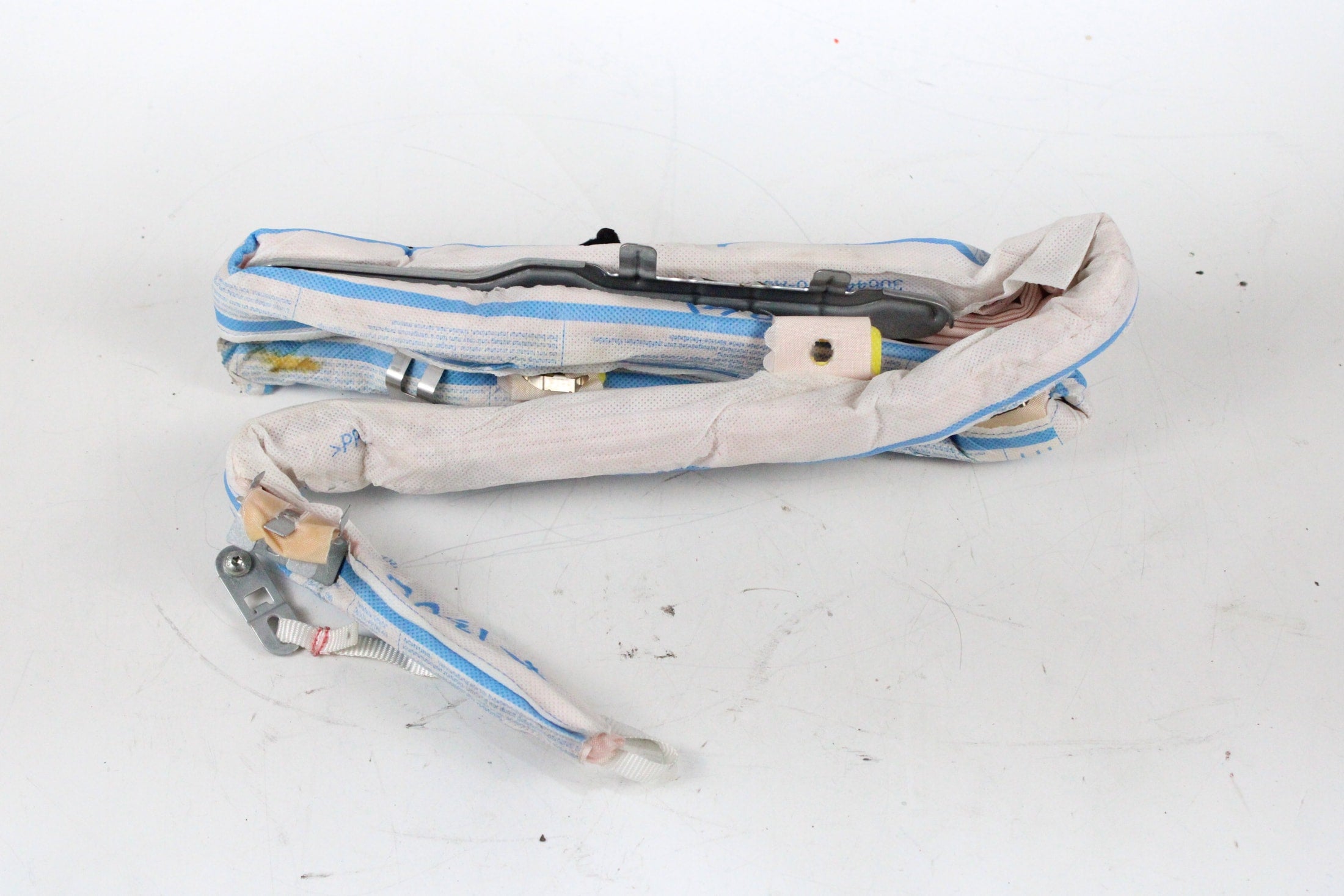 OEM BMW Curtain Airbag – Fits 528I, 535I, 550I (2010–2016) and 528I Xdrive, Activehybrid 5 (2012–2016) and 535D, 535D Xdrive (2014–2016) and 535I Xdrive, 550I Xdrive (2011–2016) and M5 (2013–2016) – Part 72129143417 – BMW – product view · 1536783G · photo 86b7a890-c0f7-42b4-9514-25f9cb5e4a59