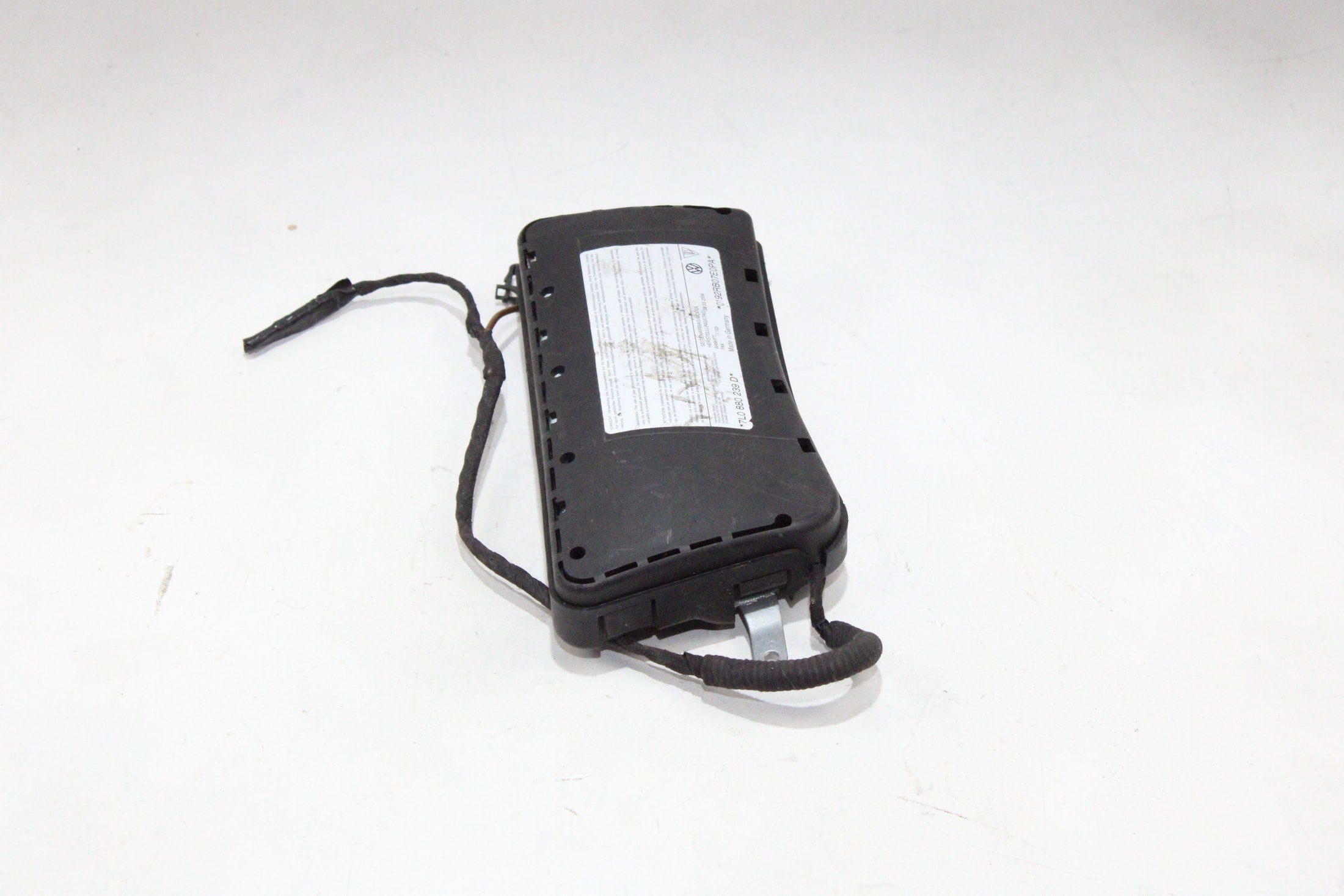 OEM Volkswagen Driver Seat Airbag – Fits Touareg (2003–2005) – Part 7L0880239D – Volkswagen – product view