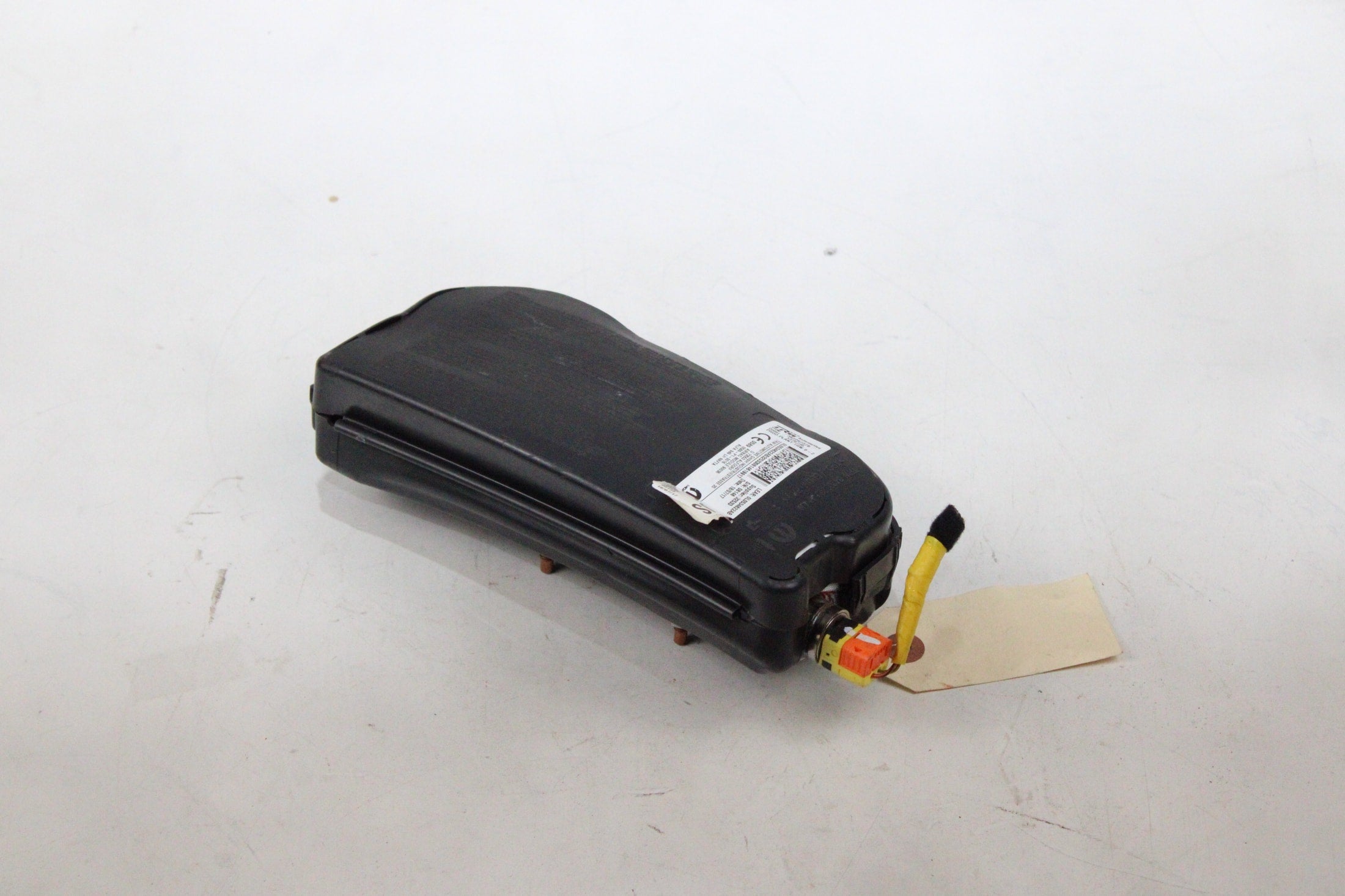 OEM Alfa Romeo Driver Seat Airbag – Fits Stelvio (2018–2025) – Part 68368680AA – Alfa Romeo – product view