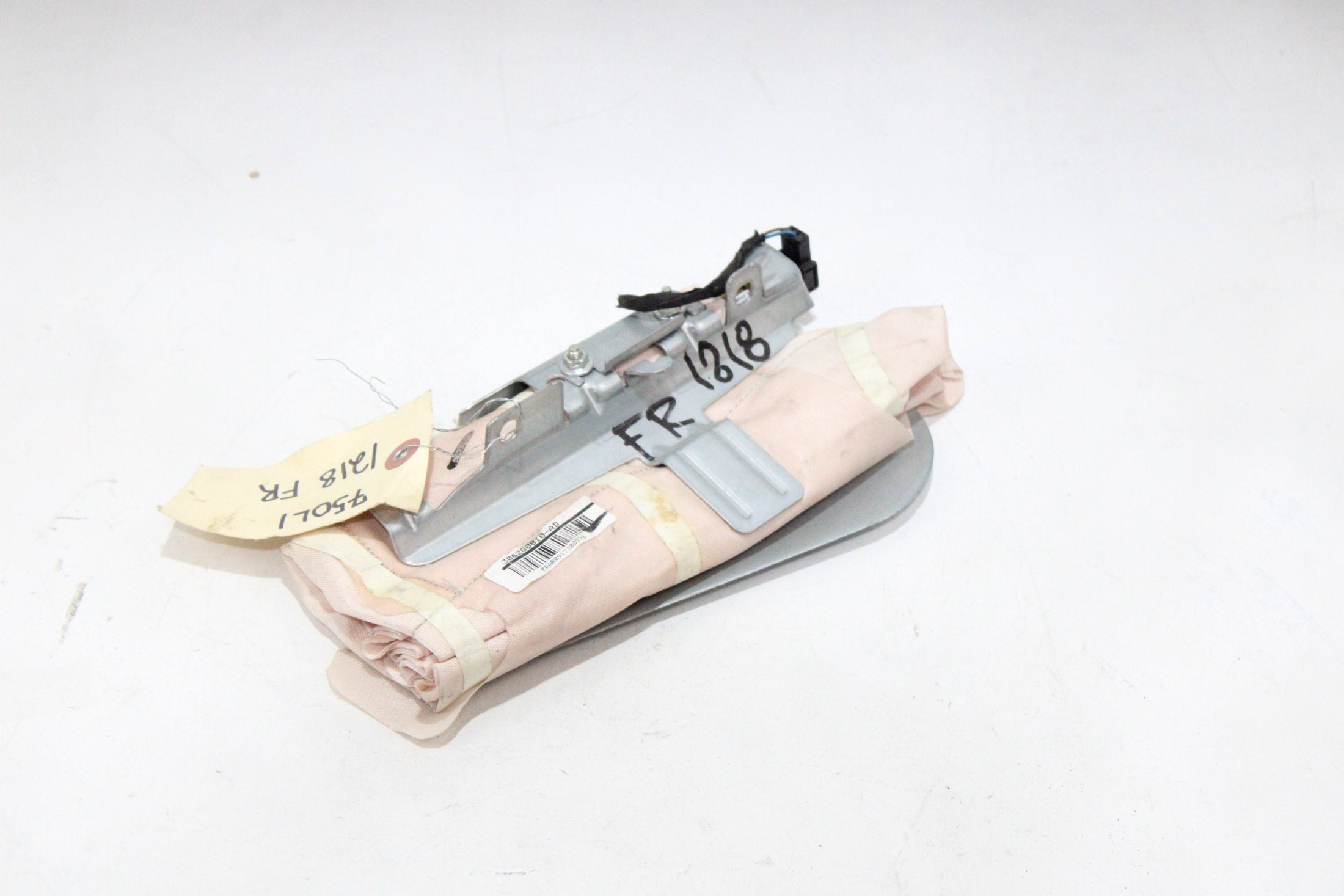 OEM BMW Passenger Knee Airbag – Fits 7 Series (F01/F02) (2008–2015) – Part 306826010 – BMW – product view