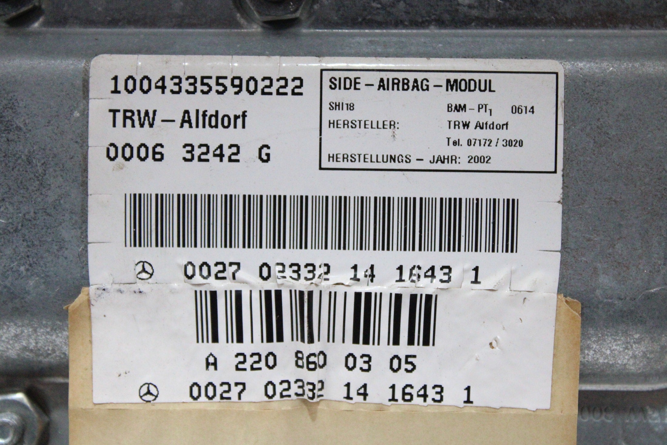 OEM Mercedes-Benz Side Airbag – Fits S430 (2003–2005) 4-MATIC, S500 (2003–2005) 4-MATIC (2000–2005) and S55 Amg, S600 (2001–2005) – Part A 220 860 03 05 – Mercedes-Benz – product view
