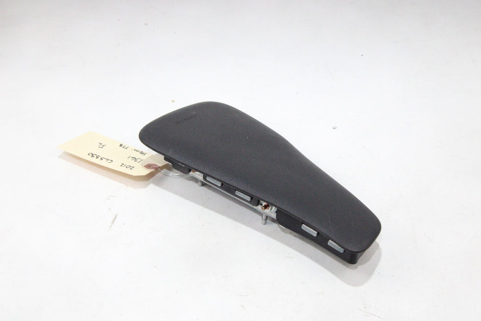 OEM Mercedes-Benz Driver Seat Airbag – Fits C-class (W204) (2007–2013) and E-class (W212) (2009–2016) and Cls-class (C218) (2011–2017) – Part 605011001 – Mercedes-Benz – product view