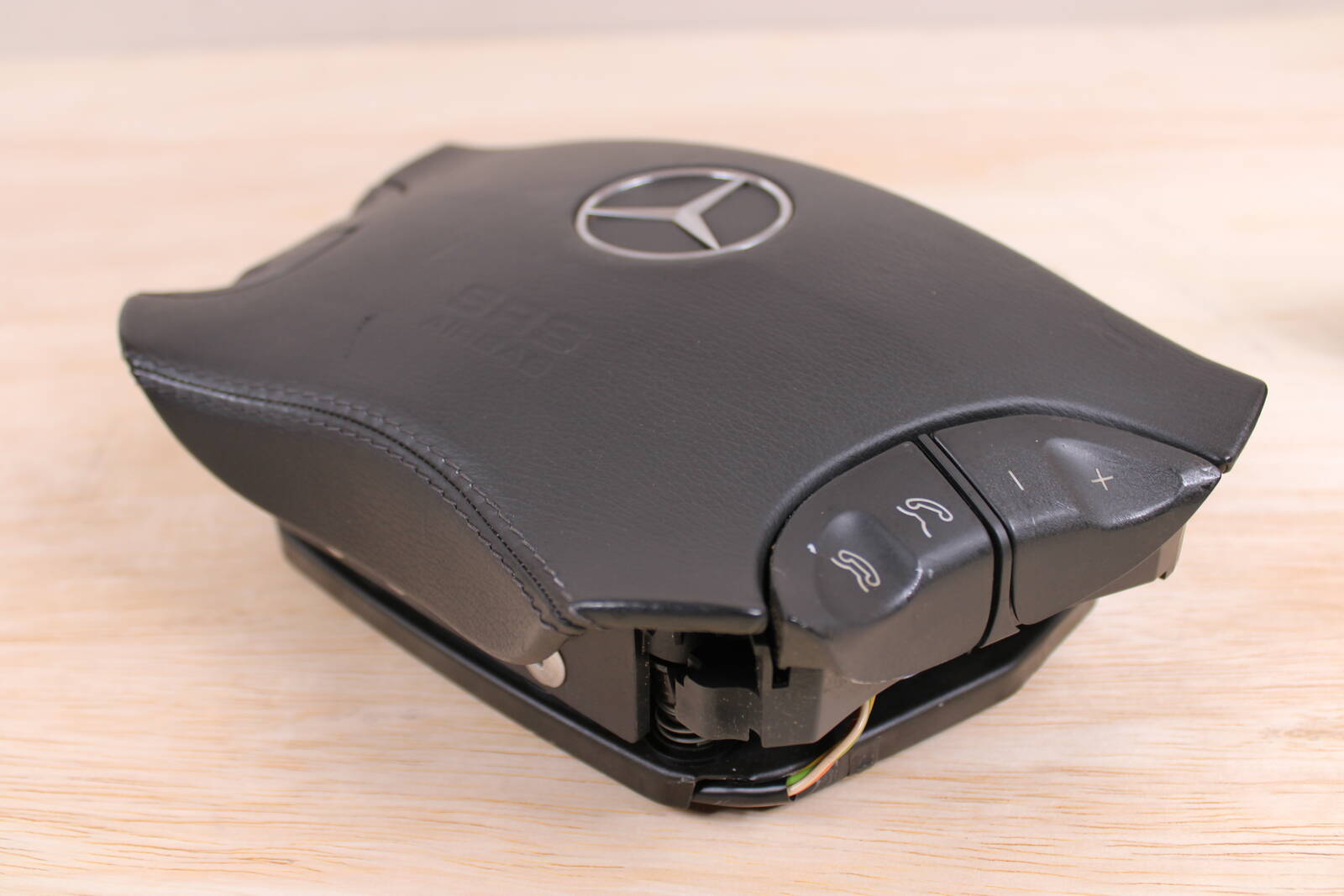2000-2006 Mercedes-Benz S430, S500, S600, S55, CL500, CL600, CL55 Driver Steering Wheel Airbag – OEM A2204601498 - Mercedes-Benz