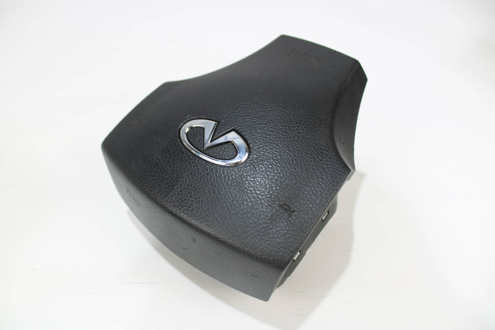 2005-2006 Infiniti G35 Driver Steering Wheel Airbag – OEM - Infiniti