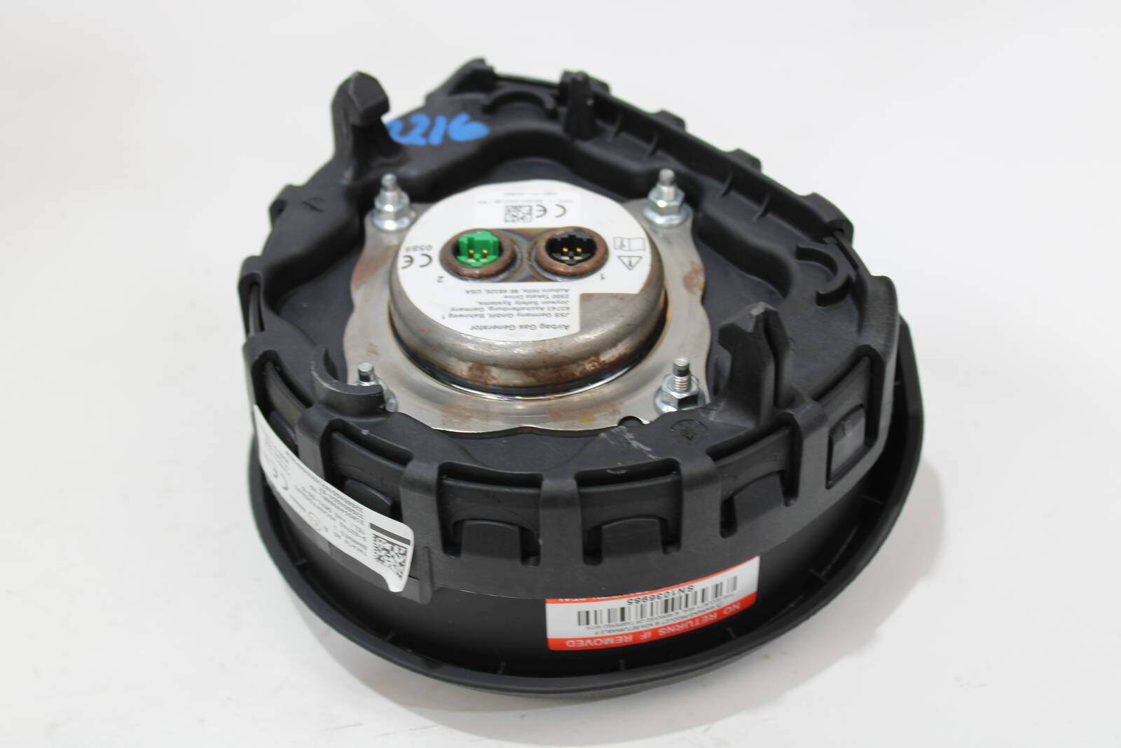 2006 - 2013 BMW 128i, 135i, 328i, 325i, 330i, 335i Driver Steering Wheel Airbag – OEM 32306884328 - BMW