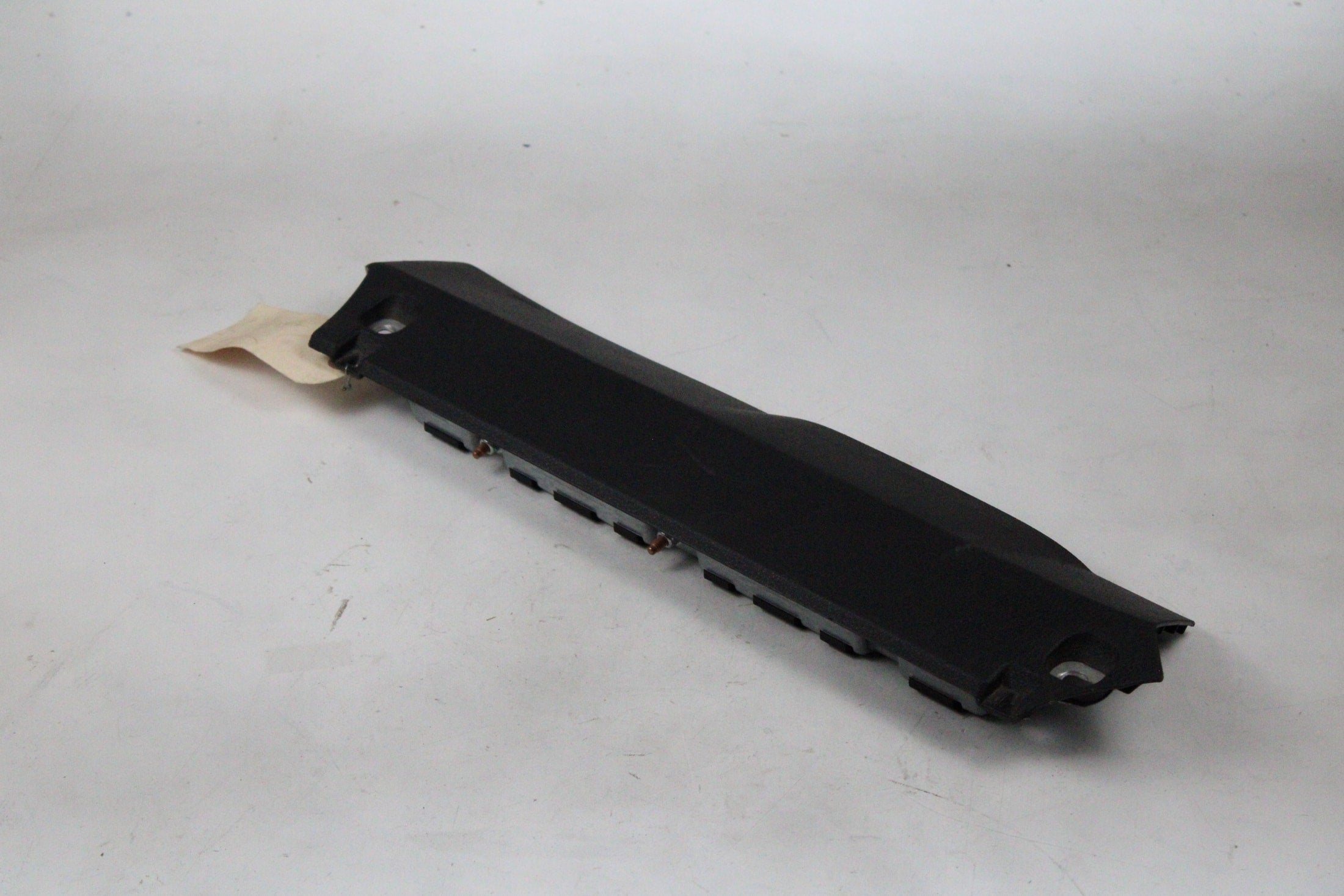 2010-2015 BMW 740i, 750i, 760Li, Alpina B7 Driver Knee Airbag – OEM 72129176276 - BMW