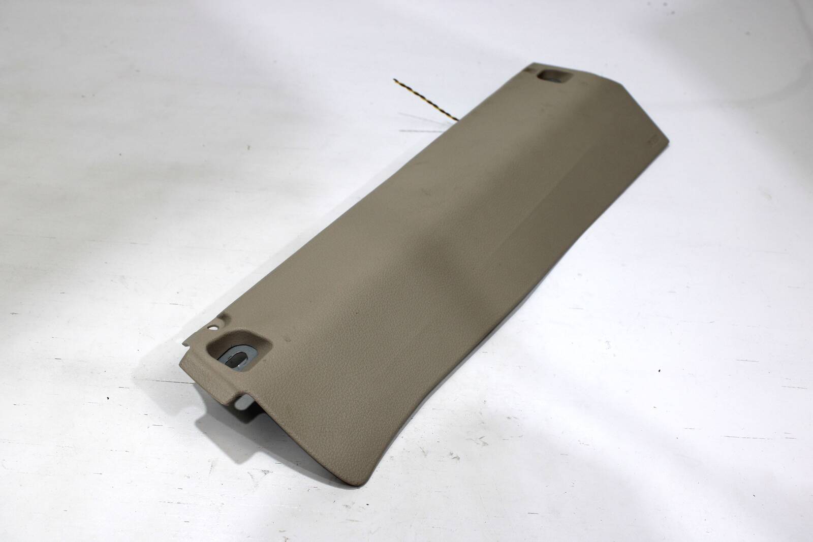 2011 - 2018 BMW 528i, 535i, 550i, M5, 640i, 650i, M6 Driver Knee Airbag – OEM 72129181128 - BMW