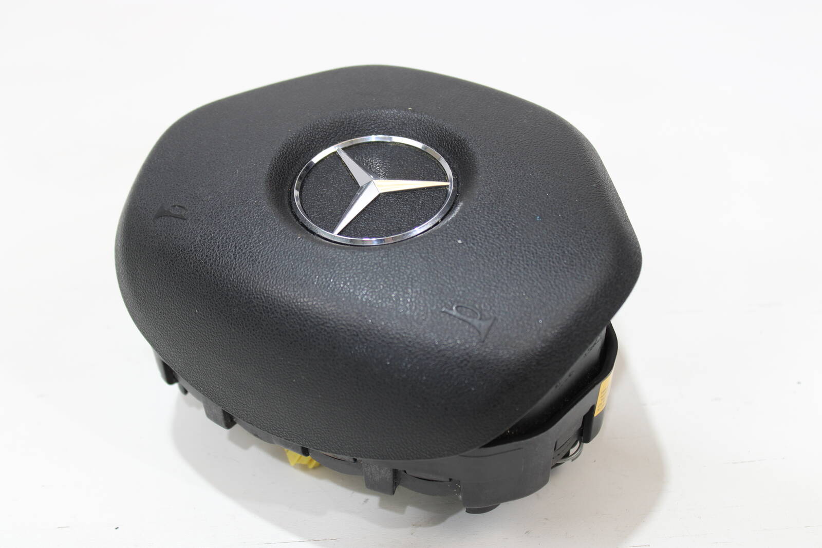 2012 - 2017 Mercedes - Benz CLS350, CLS550, CLS63 Driver Steering Wheel Airbag – OEM A0008605703, A2188603002, A0008605103, A2188604702 - Mercedes - Benz