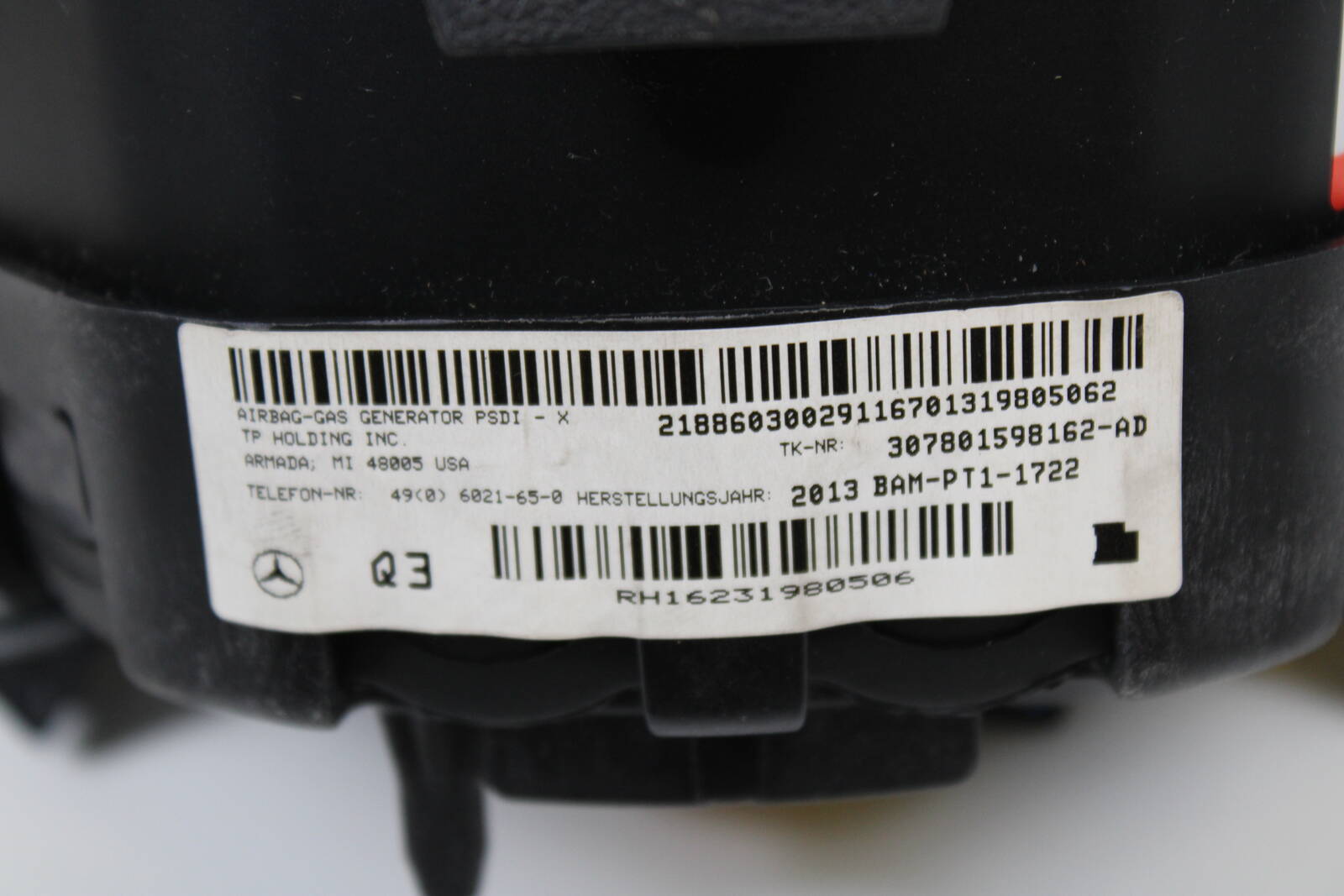 2012-2017 Mercedes-Benz E350, E400, E550 Driver Steering Wheel Airbag – OEM A0008605703, A2188603002, A0008605103, A2188604702, A2188600028 - Mercedes-Benz