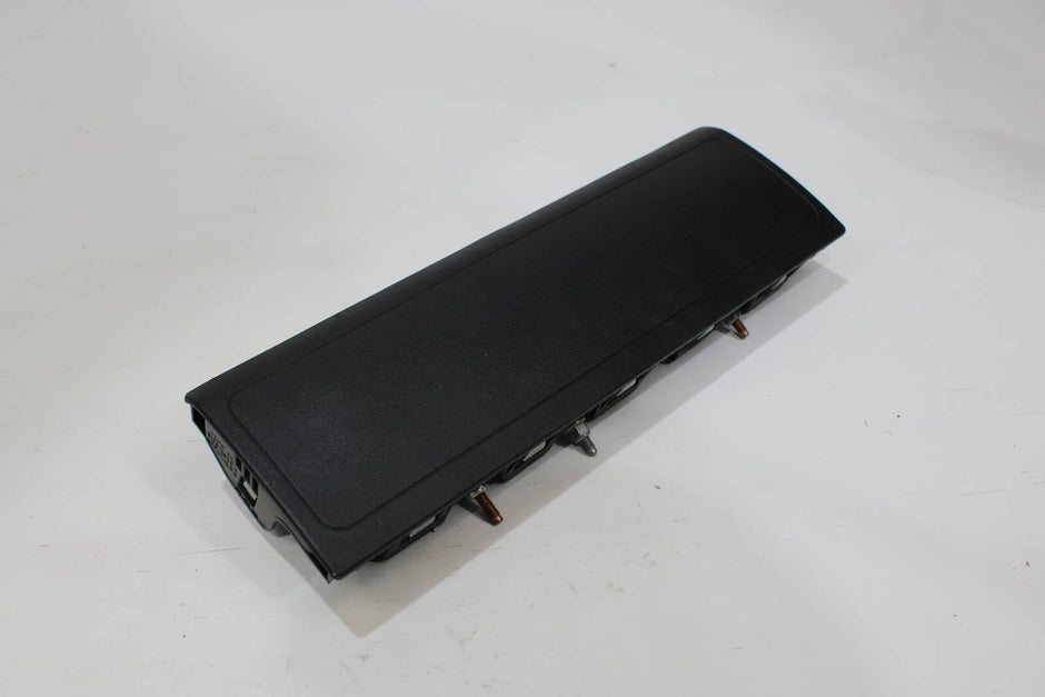 2012 - 2018 Audi A6, S6, A7, S7, RS7 Driver Knee Airbag – OEM 4G8 880 841 A - Audi