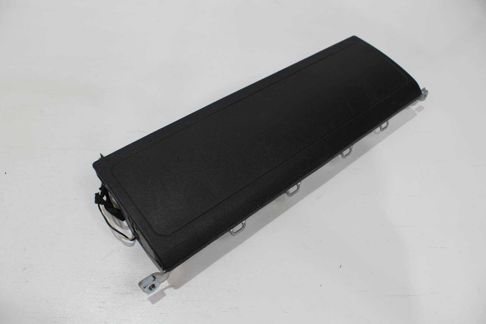 2012 - 2018 Audi A6, S6, A7, S7, RS7 Passenger Knee Airbag – OEM 4G8880842A - Audi