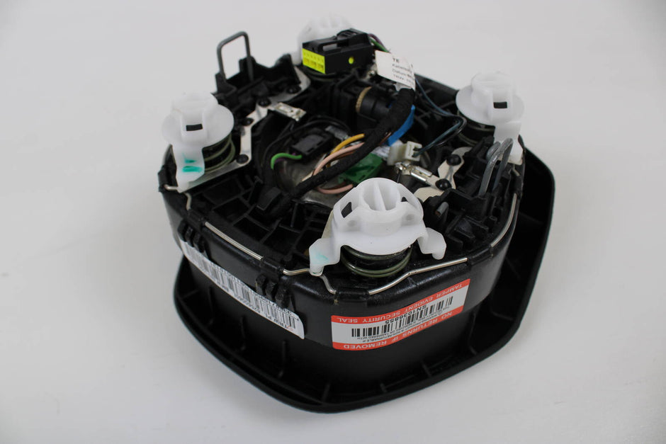 2012-2018 BMW 320i, 328i, 335i, 428i, 430i, 435i Driver Steering Wheel Airbag – OEM 6871095 - BMW