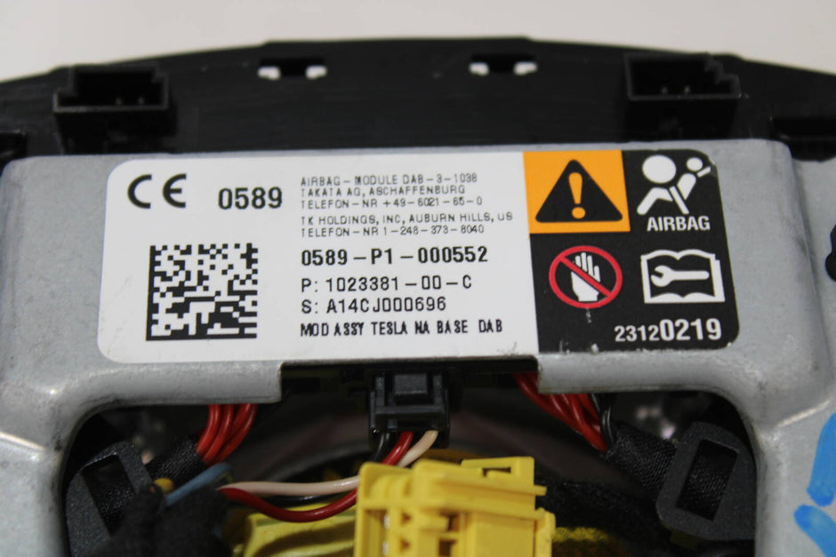 2012 - 2020 Tesla Model S, Model X Driver Steering Wheel Airbag – OEM 1023381 - 00 - C - Tesla