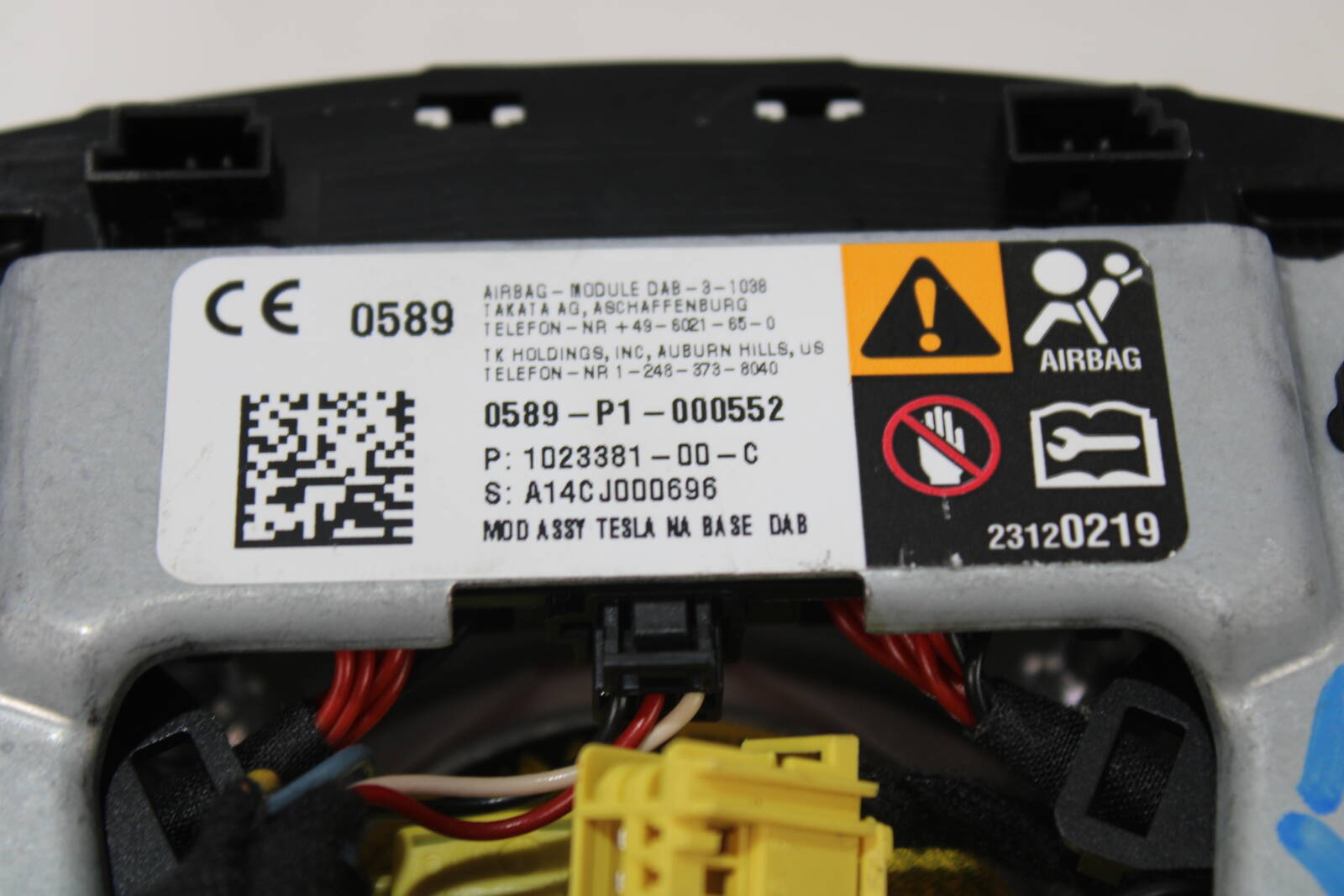 2012 - 2020 Tesla Model S, Model X Driver Steering Wheel Airbag – OEM 1023381 - 00 - C - Tesla