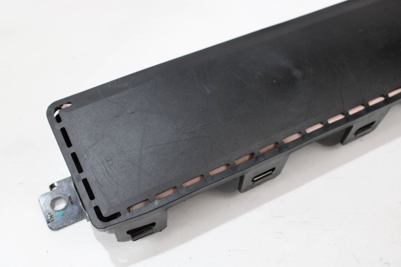 2012 - 2020 Tesla Model S, Model X Passenger Knee Airbag – OEM 1005260 - 00 - E - Tesla