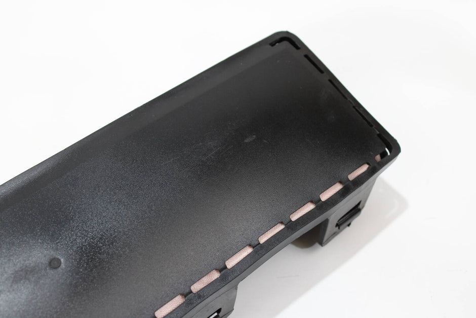 2012 - 2020 Tesla Model S, Model X Passenger Knee Airbag – OEM 1005260 - 00 - H - Tesla