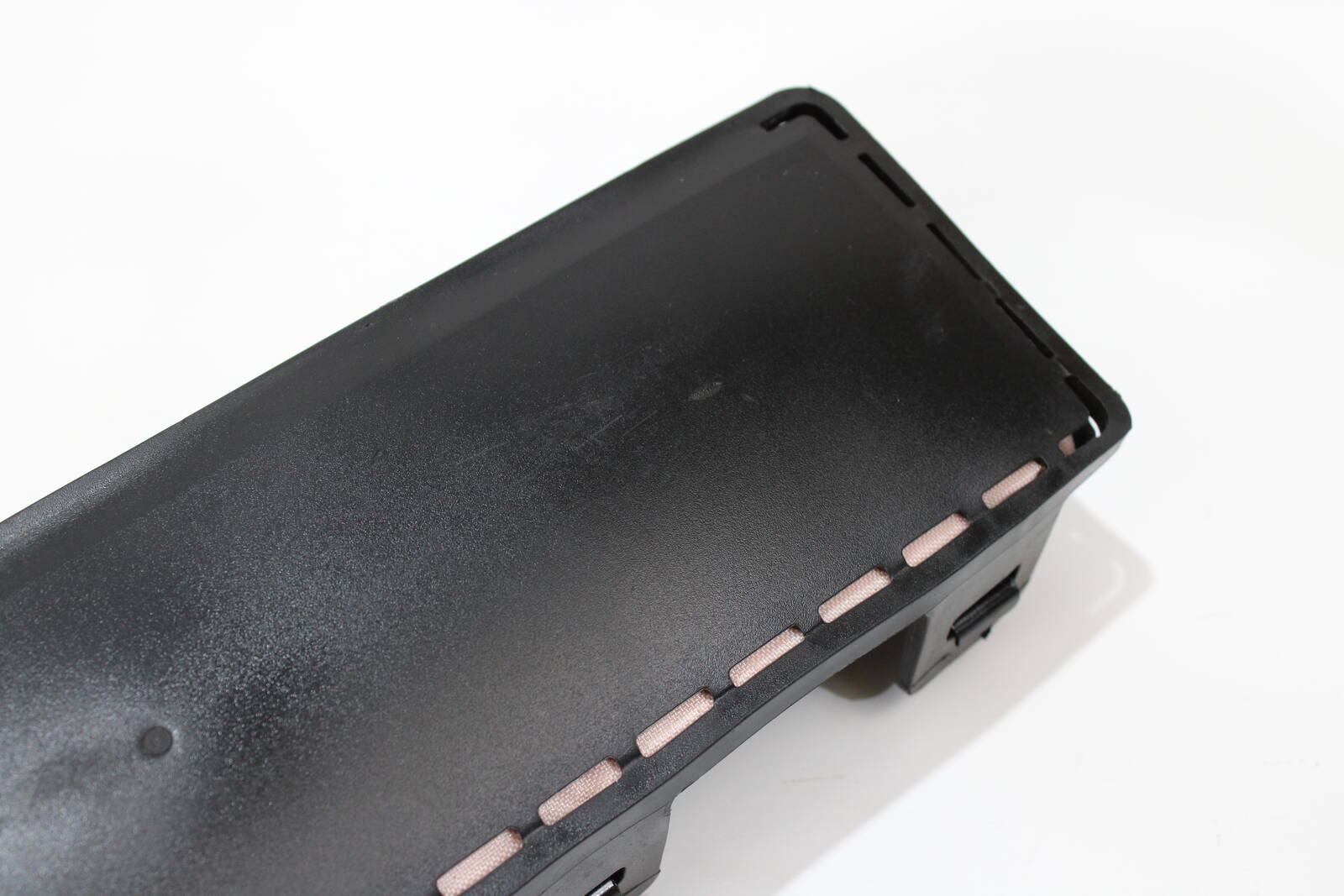 2012 - 2020 Tesla Model S, Model X Passenger Knee Airbag – OEM 1005260 - 00 - H - Tesla