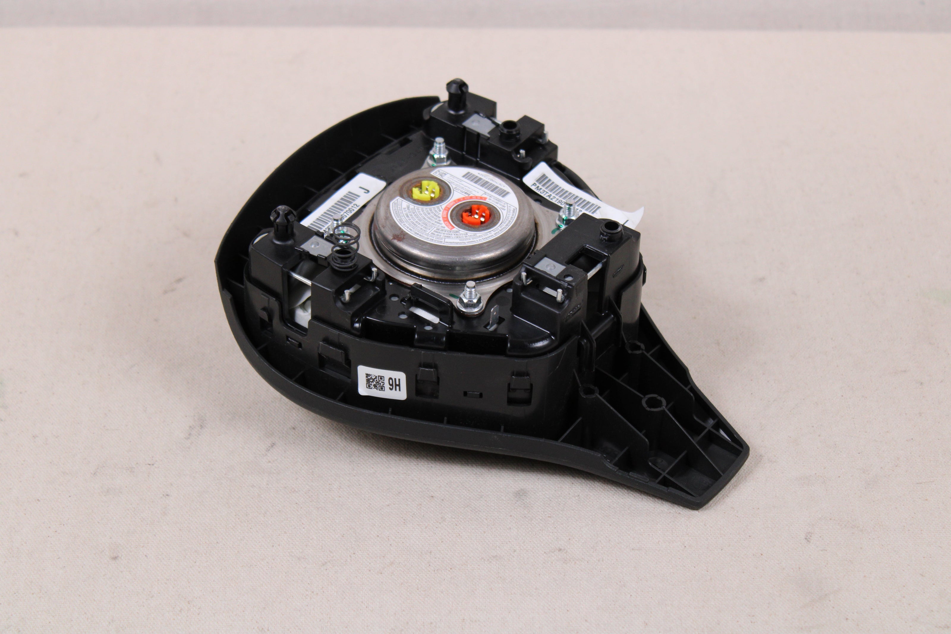 2013-2018 Nissan Altima & Rogue Driver Steering Wheel Airbag – OEM - Nissan
