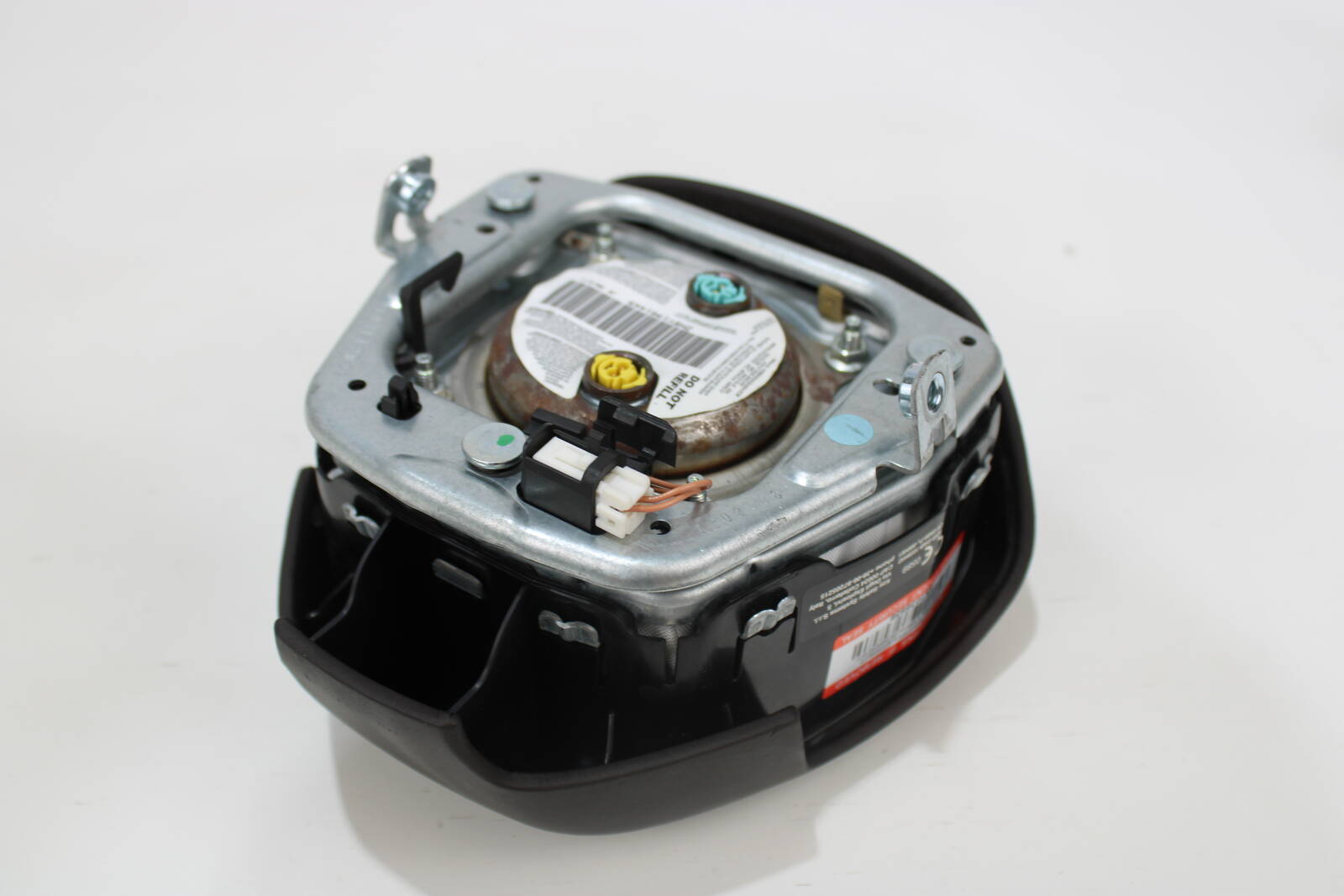 2014 - 2020 Maserati Ghibi Driver Steering Wheel Airbag – OEM 670114701 - Maserati