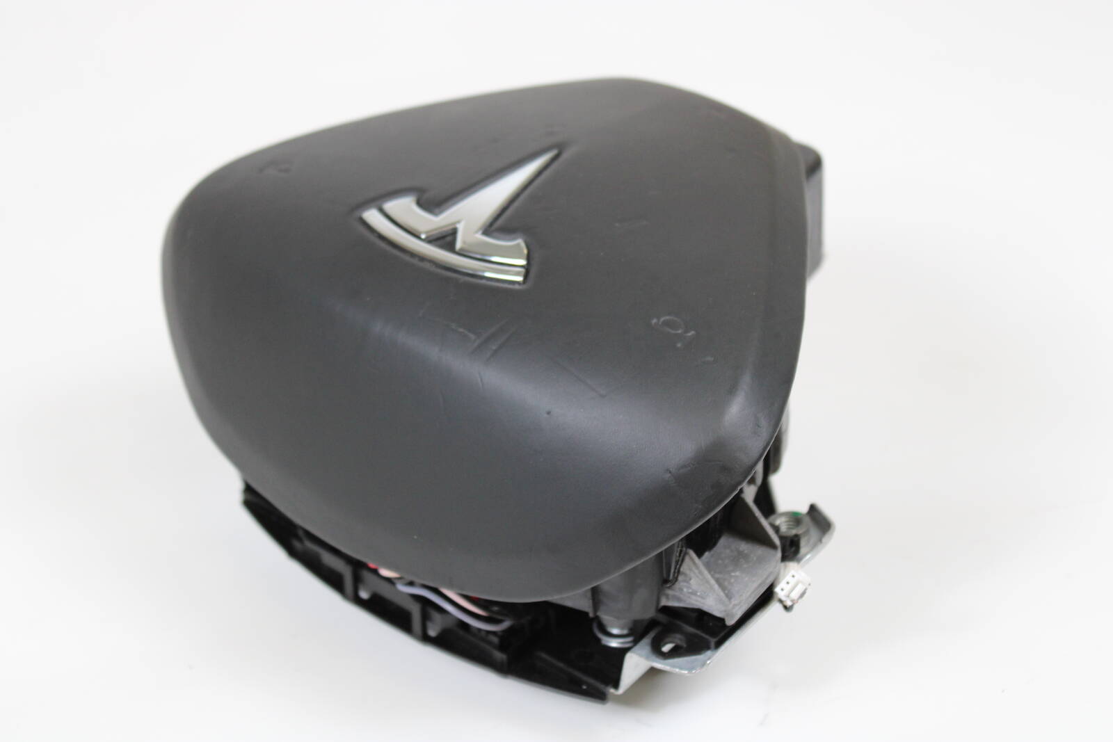 2014-2020 Tesla X, S Driver Steering Wheel Airbag – OEM 1036778-01-B - Tesla