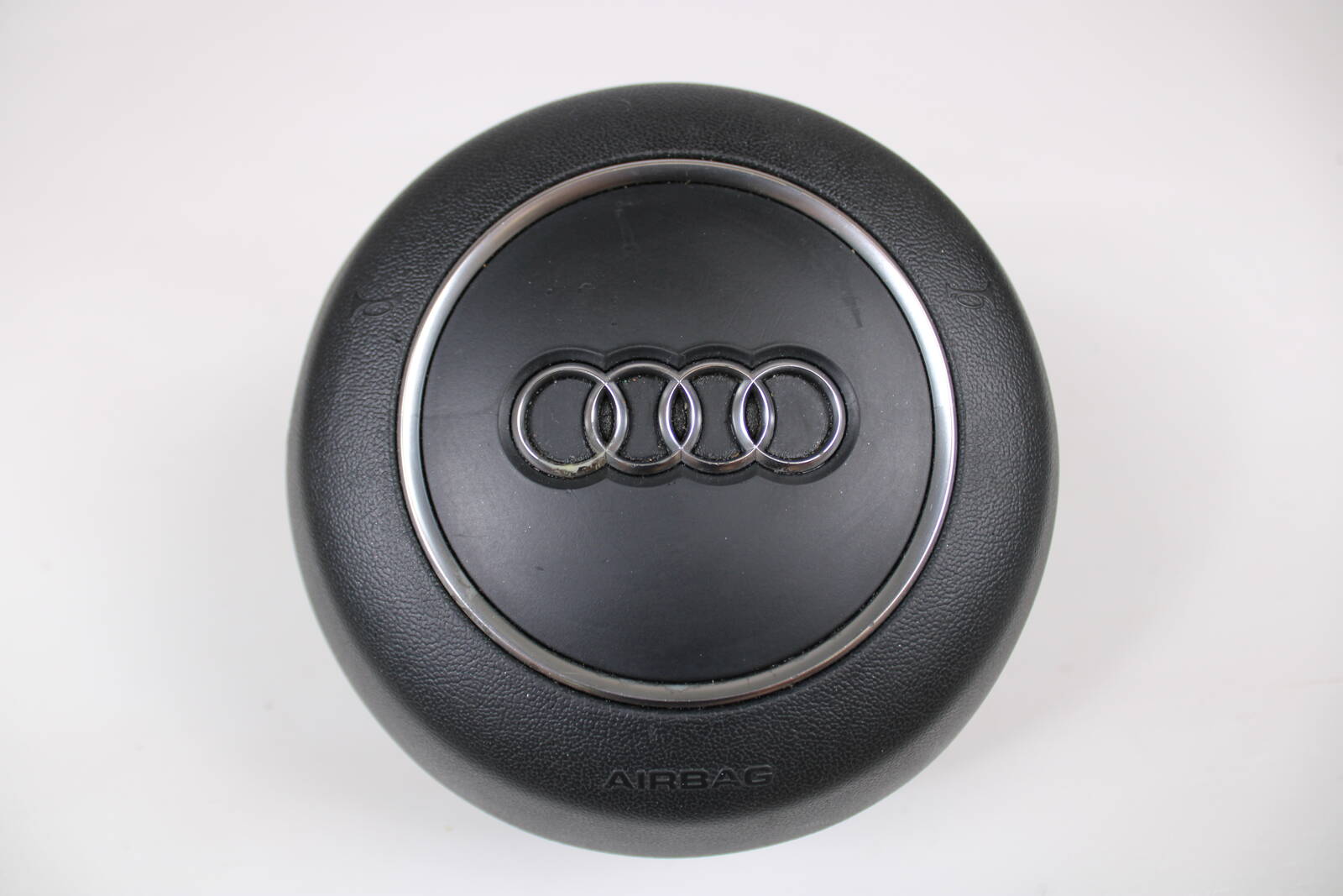 2015-2018 Audi A3 Driver Steering Wheel Airbag – OEM 8V0880201BF6PS - Audi