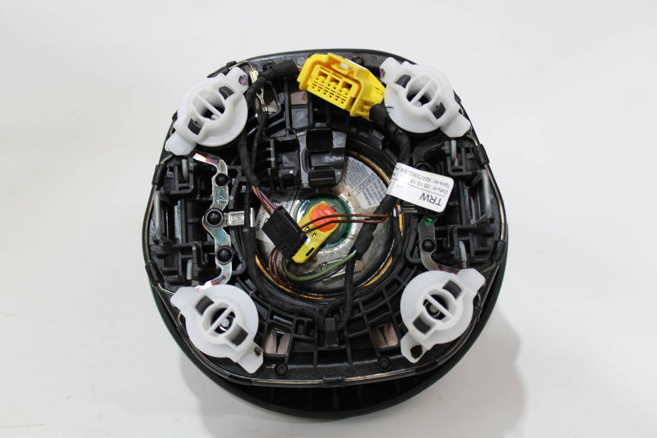 2015 - 2018 Audi Q3, A3 Driver Steering Wheel Airbag – OEM 8VO880201AR6PS - Audi
