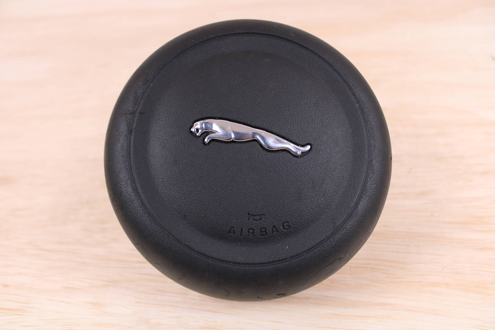 2017-2019 Jaguar XE Driver Steering Wheel Airbag – OEM TK-DAB-007, 310431199W41-AC - Jaguar