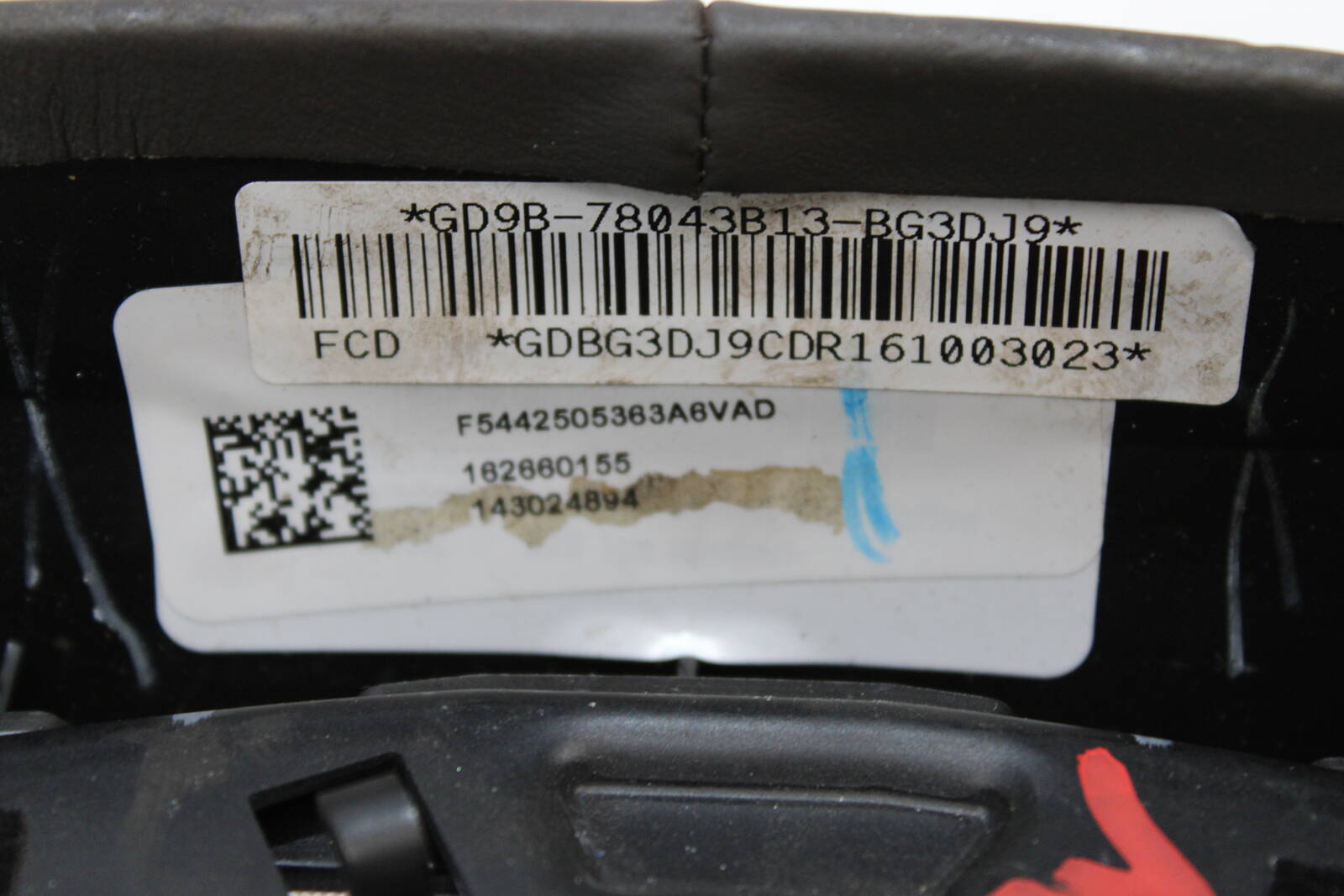2017 - 2020 Lincoln Contiental Driver Steering Wheel Airbag – OEM GD9B - 78043B13 - BG - Lincoln