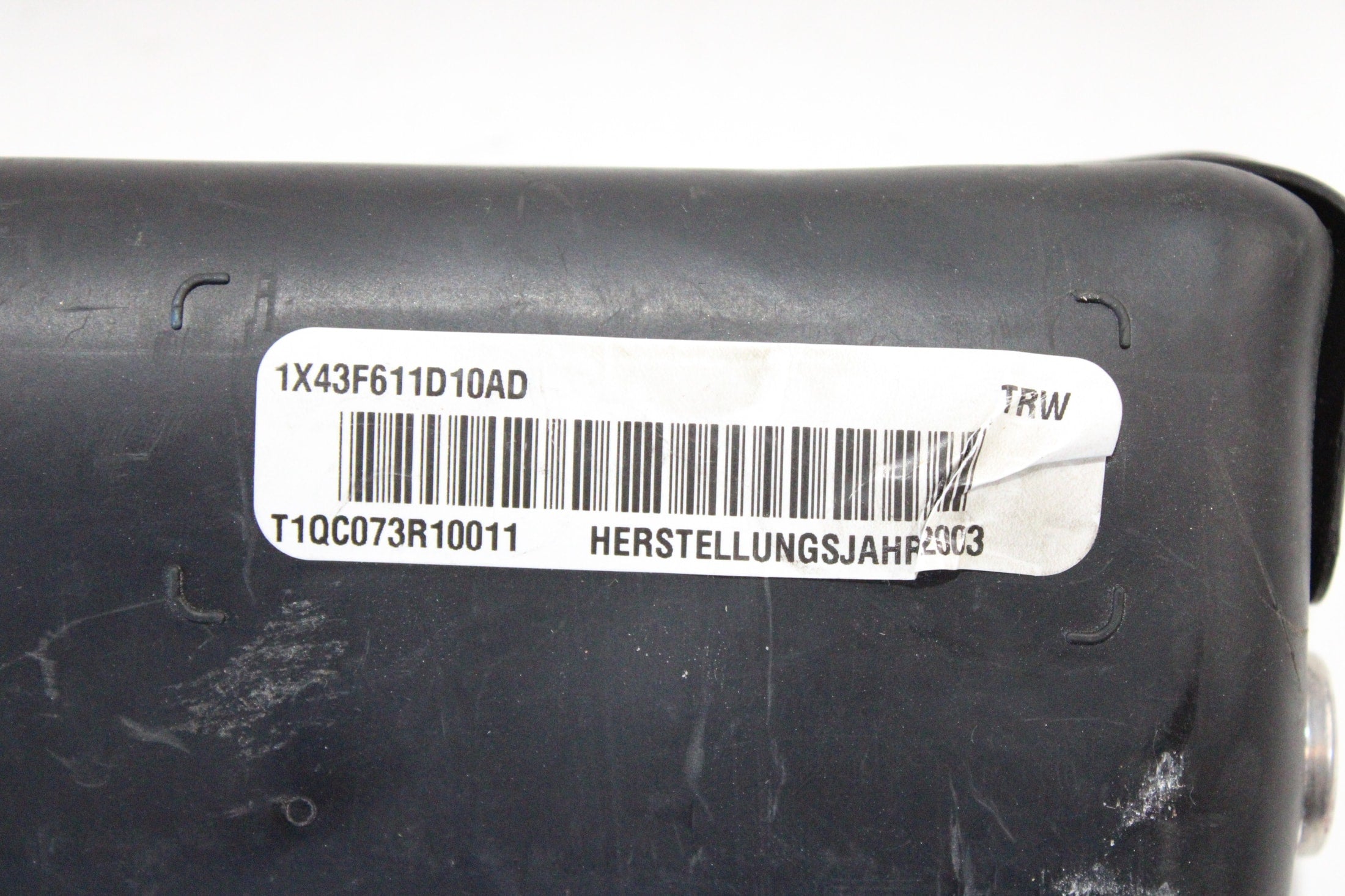 OEM Jaguar Passenger Seat Airbag – Fits S-type, X-type (2002–2008) and XJ8, Xjr (2003–2007) and Vanden Plas (2004–2007) and Super V8 (2005–2007) – Part C2C7690 – Jaguar – product view · I1536651 · photo 4da94831-9b47-47cd-9b0e-bf20d39e086f