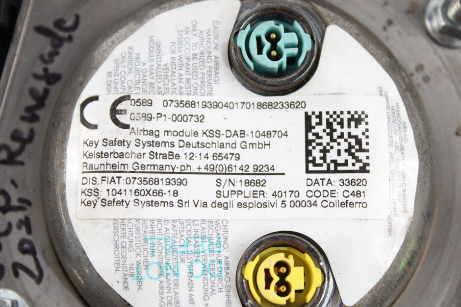 OEM Jeep Driver Steering Wheel Airbag – Fits Renegade (2019–2023) – Part 07356819390 – Jeep – product view · A1536844 · photo 7c0d00ba-8868-425b-a664-50c12d9792ca