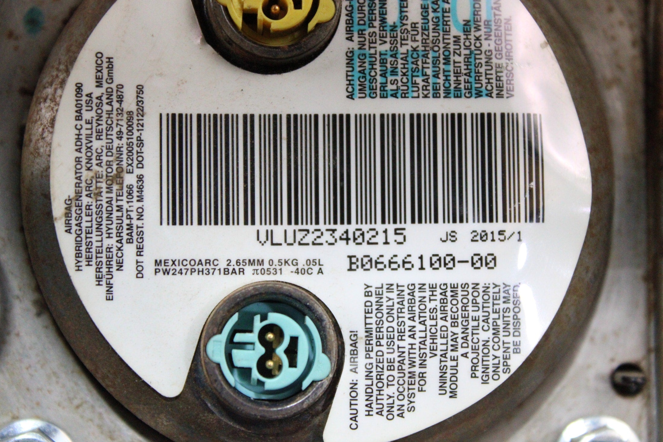 OEM Hyundai Driver Steering Wheel Airbag – Fits Elantra (2011–2016) and Elantra Coupe (2013–2014) – Part 56900-3X500-RY – Hyundai – product view · A1536851 · photo 0f648475-731c-4293-adfb-d7c33afb4732