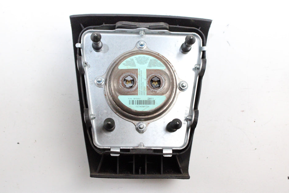 OEM Lincoln Driver Steering Wheel Airbag – Fits Mkt (2011–2012) – Part BE9Z-54043B13-AB – Lincoln – product view · B1536879 · photo f692e0e4-d959-42fa-9e63-7677633e29e6